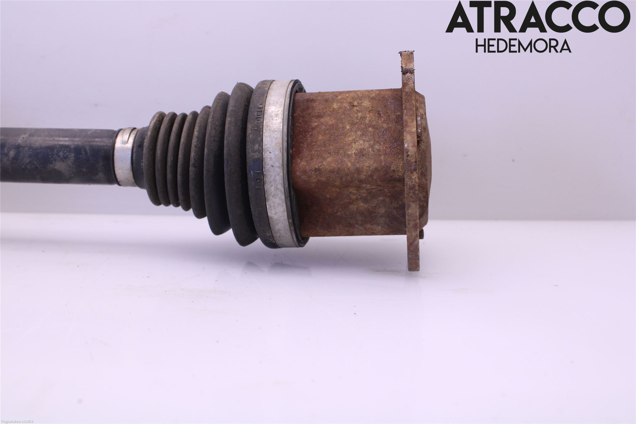Audi A4/S4 08-11 Drivaksel Foran Kompl Venstre