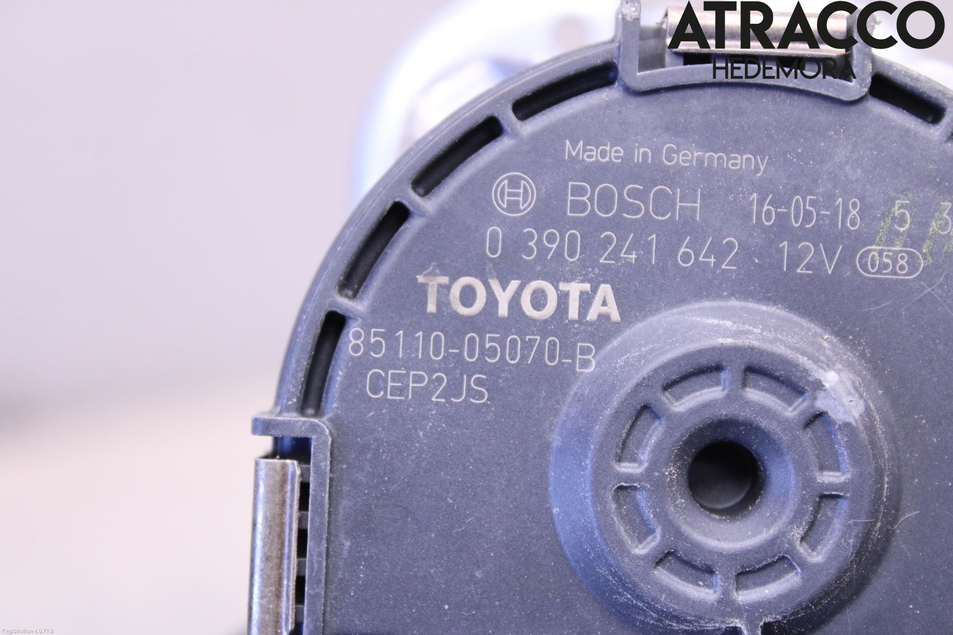Toyota AVENSIS 16-18 Viskermotor Frontrute