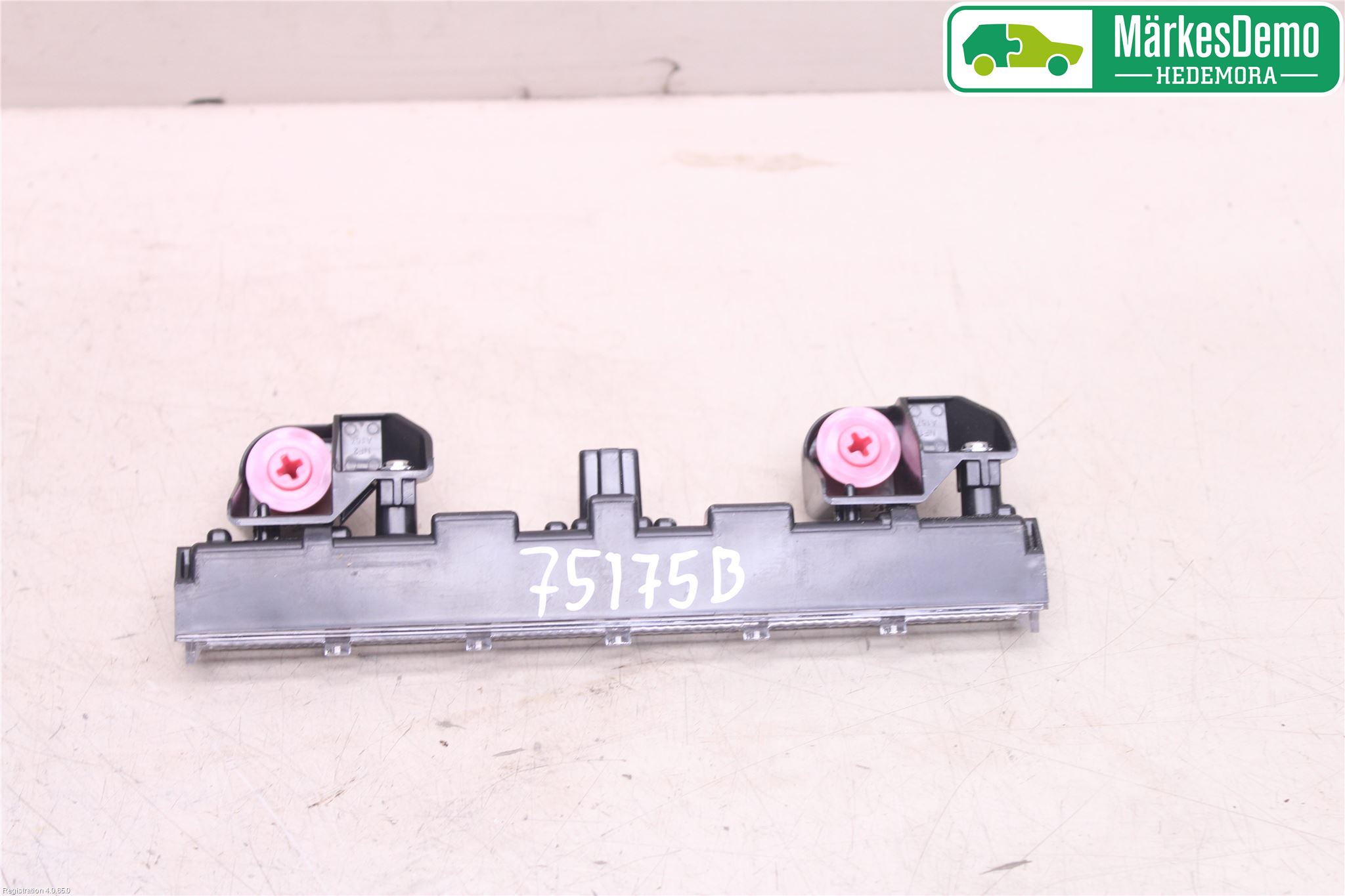Toyota AURIS 13-19 Bremselys Bakrute