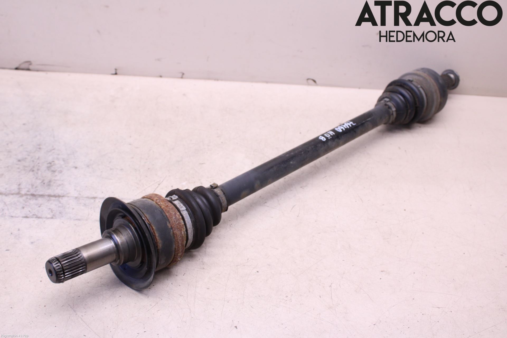 BMW 3 F30/F31/F80 12-19 Drivaksel Bak Kompl Høyre