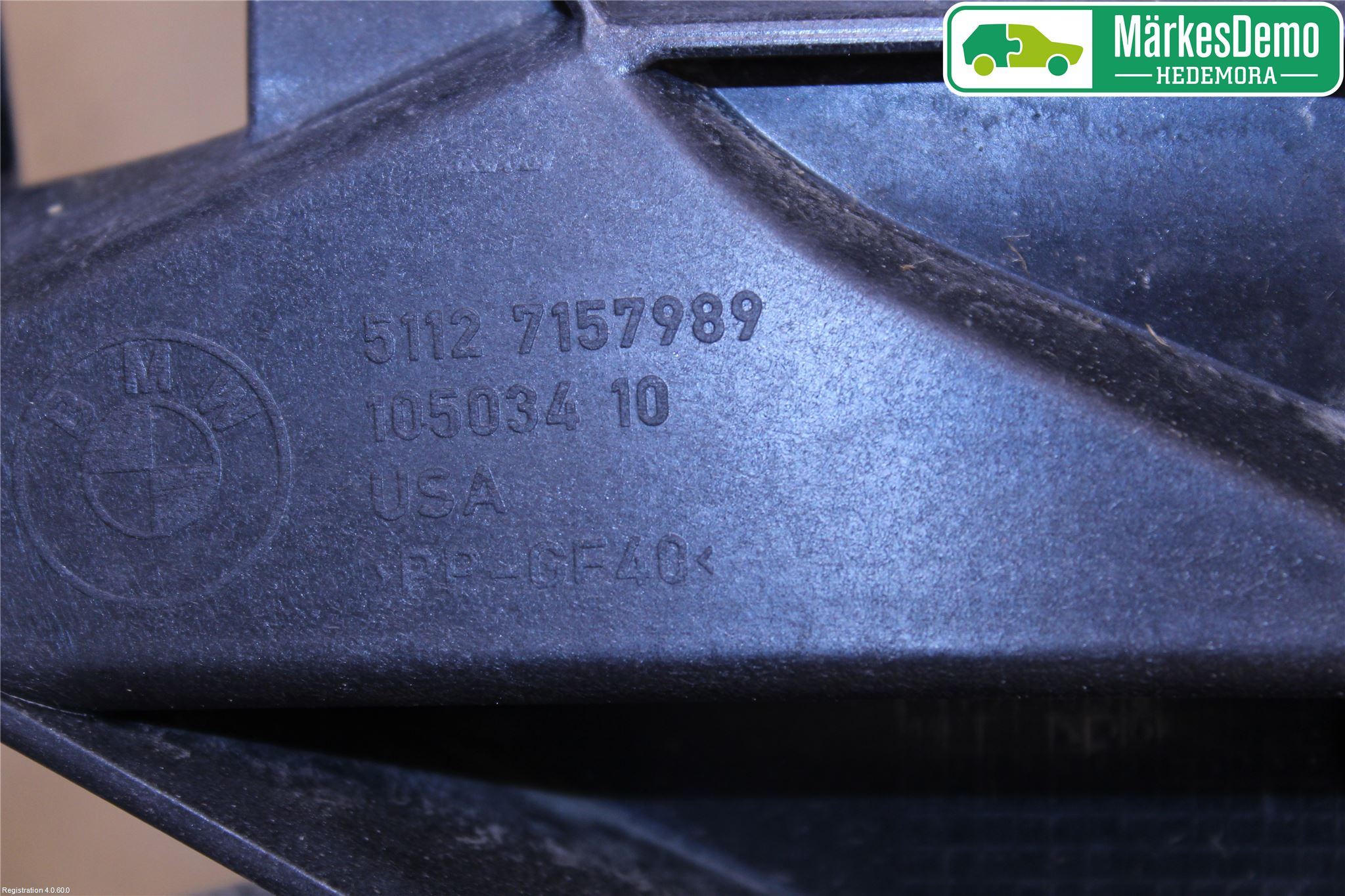 BMW X5 E70 07-13 Frontskjermfeste Venstre