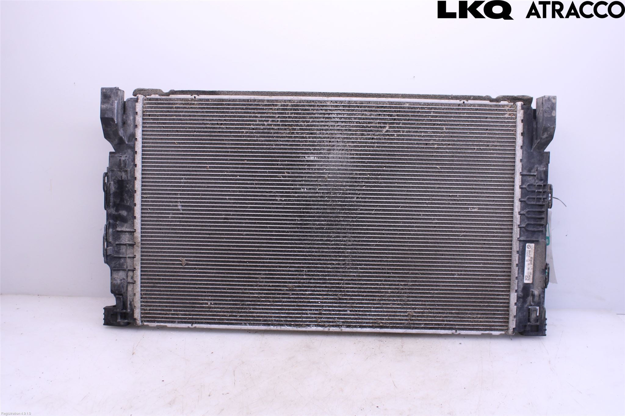 BMW 5 G30/G31/F90 17-23 Radiator Automat