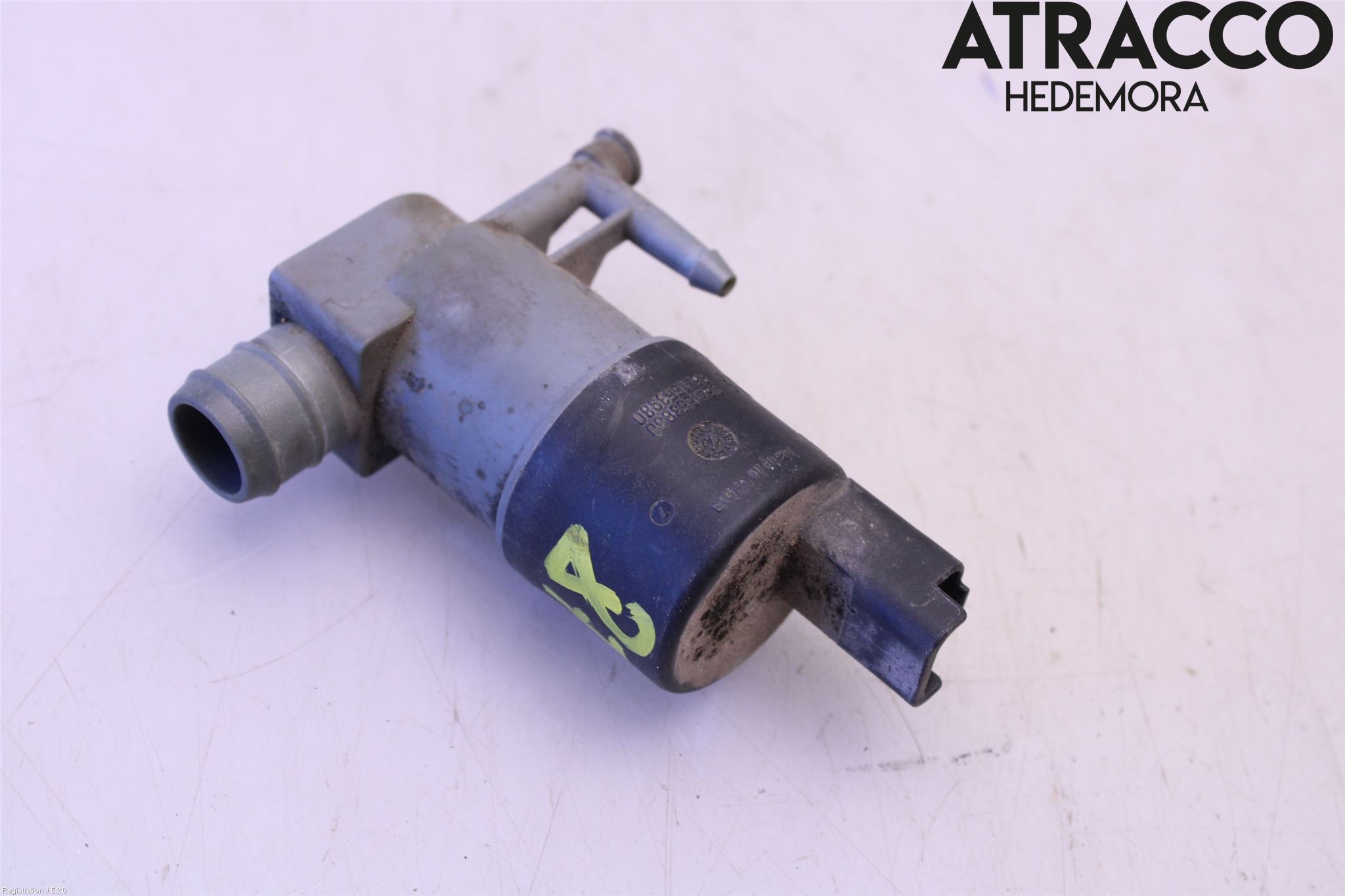Nissan NAVARA 05-16 Spylerpumpe Frontrute