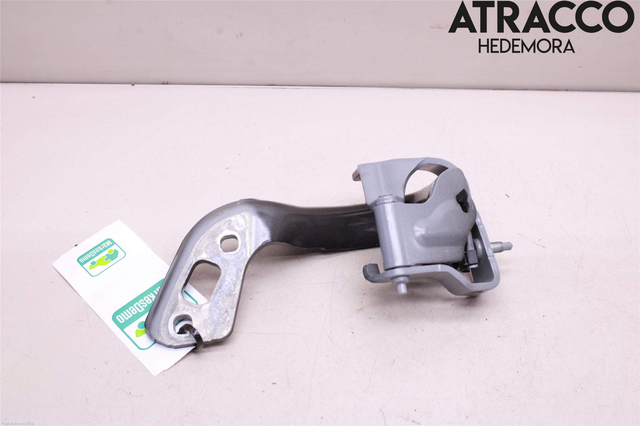Audi A4/S4 08-11 Bakluke Hengsel Venstre
