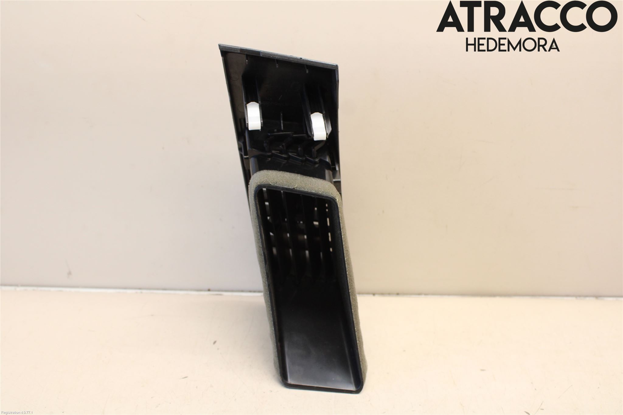 Mitsubishi OUTLANDER 07-12 Dashbord Kanal - Dyse