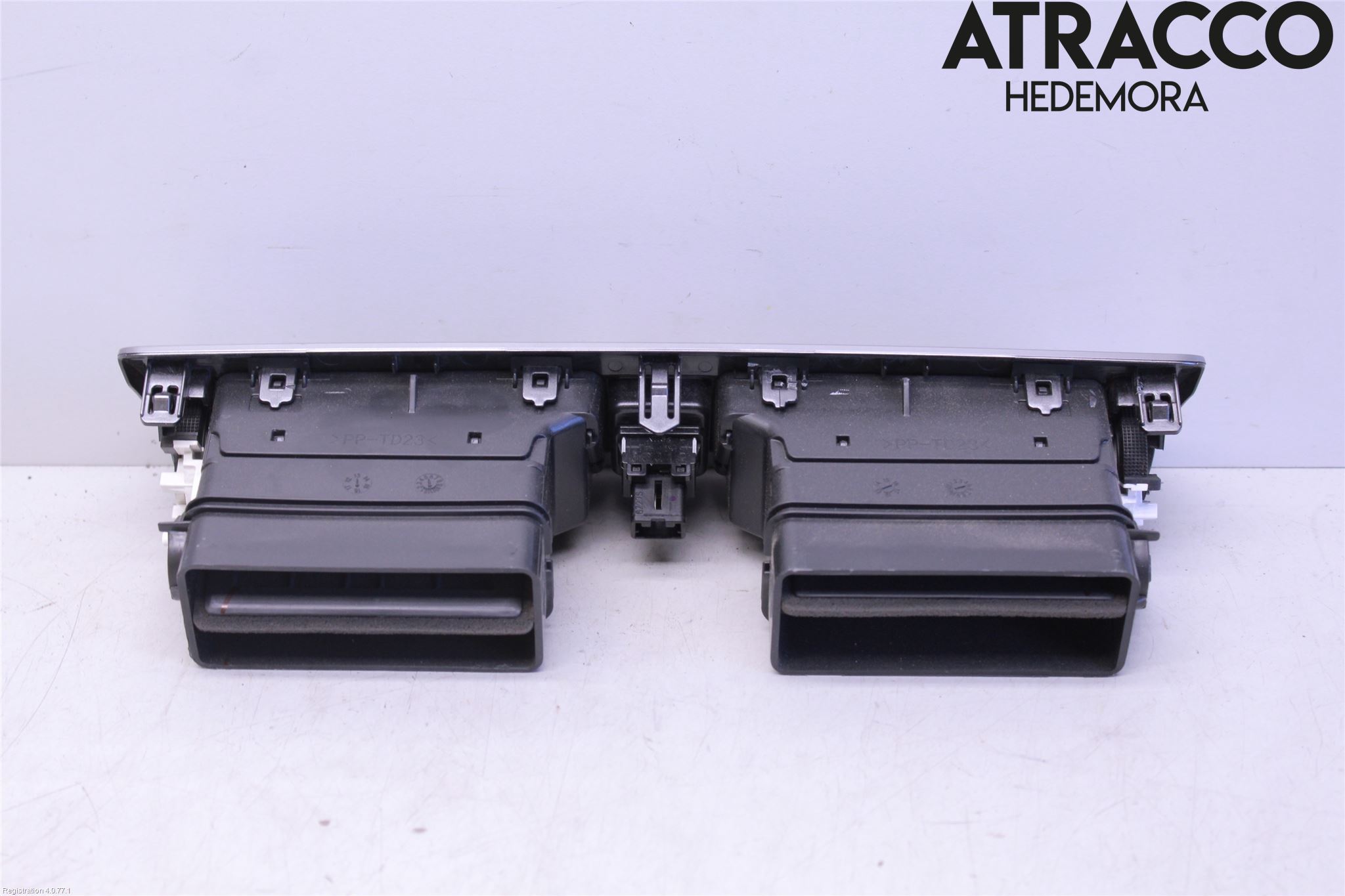 Subaru OUTBACK 15-20 Dashbord Kanal - Dyse
