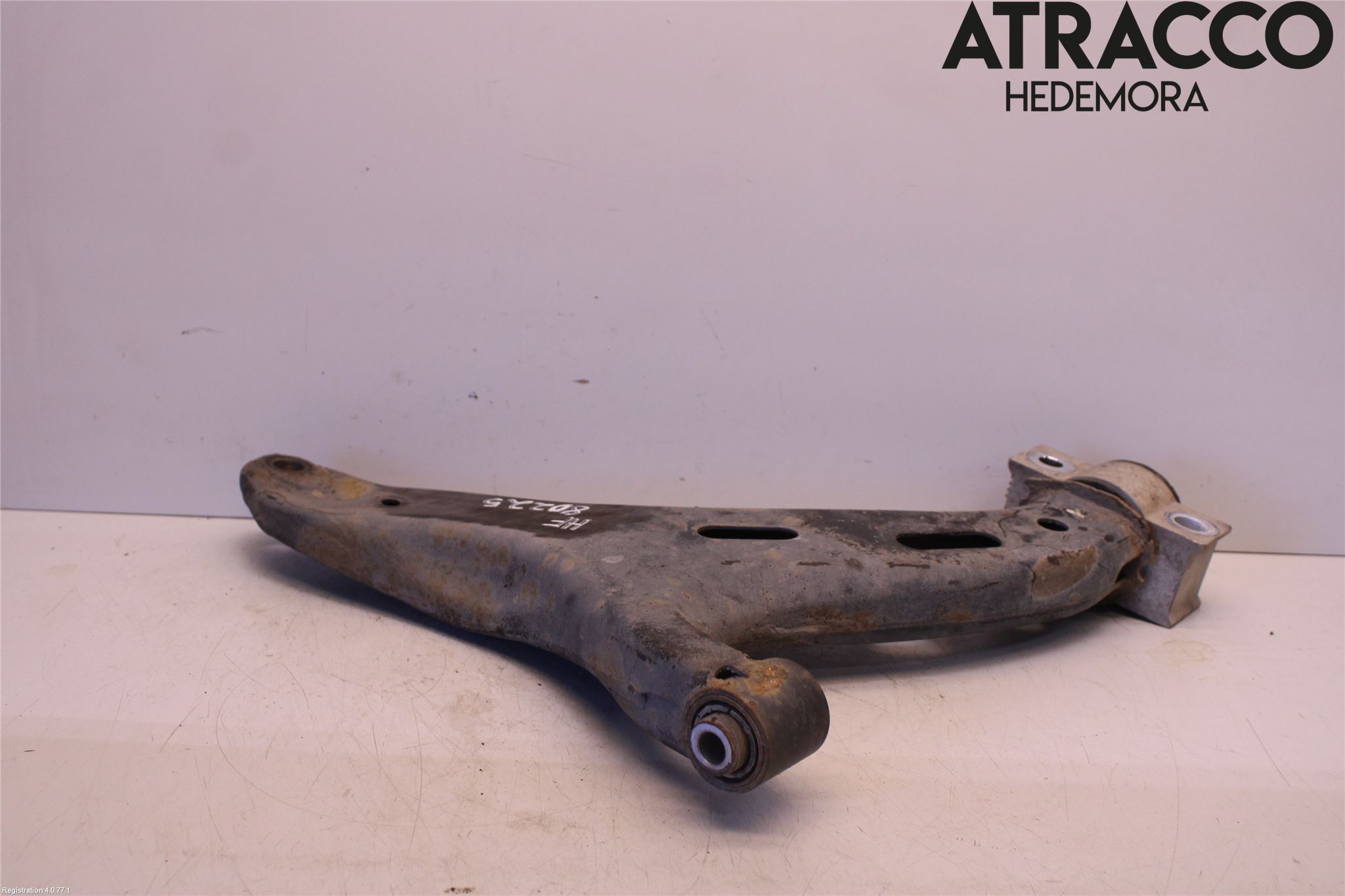 Subaru OUTBACK 15-20 Bærearm Foran Høyre Nedre