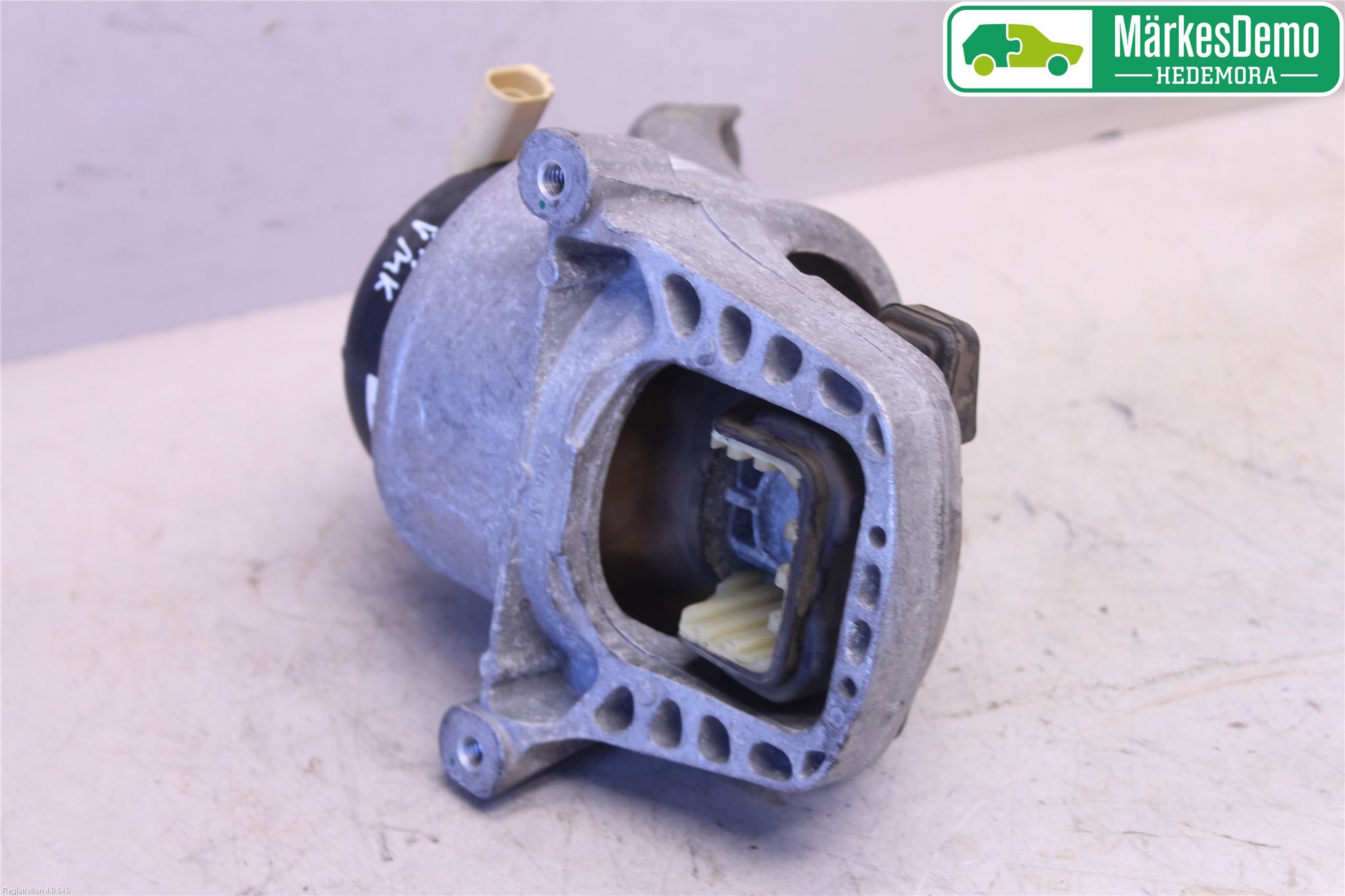 Audi A4/S4 B9 16-19 Motor Feste Gummi