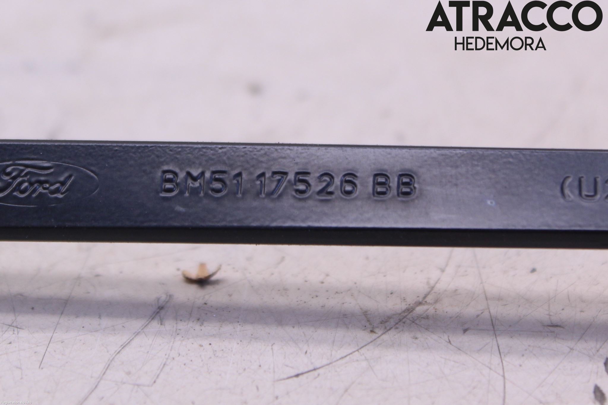 Ford FOCUS 11-14 Viskerarm-Armer Frontrute
