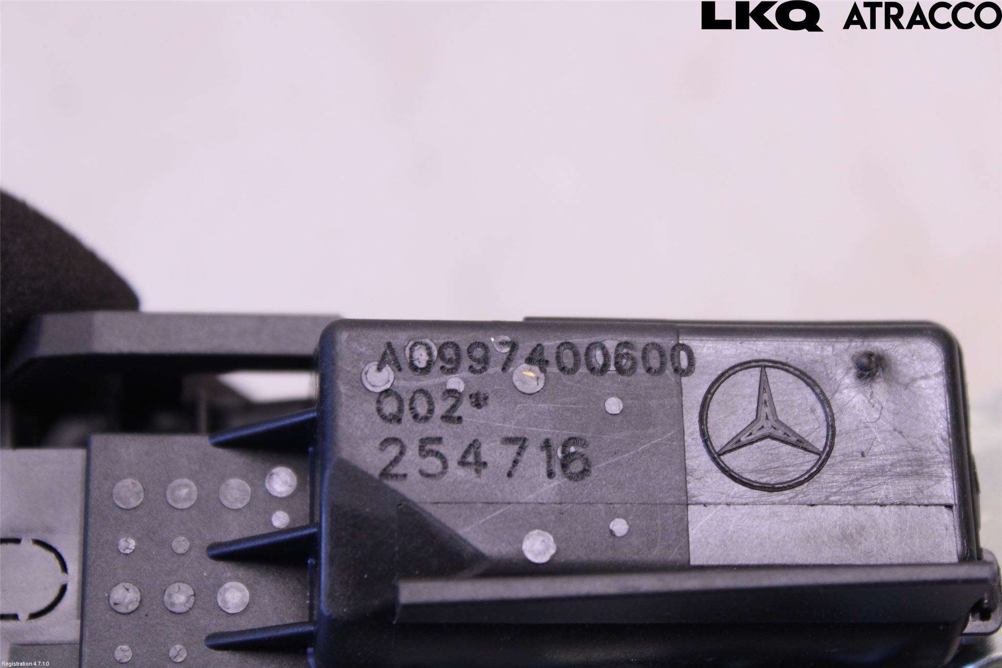 Mercedes-Benz MB E-KLASS (W213) 16-23 Bakluke-Lokk Låsekasse