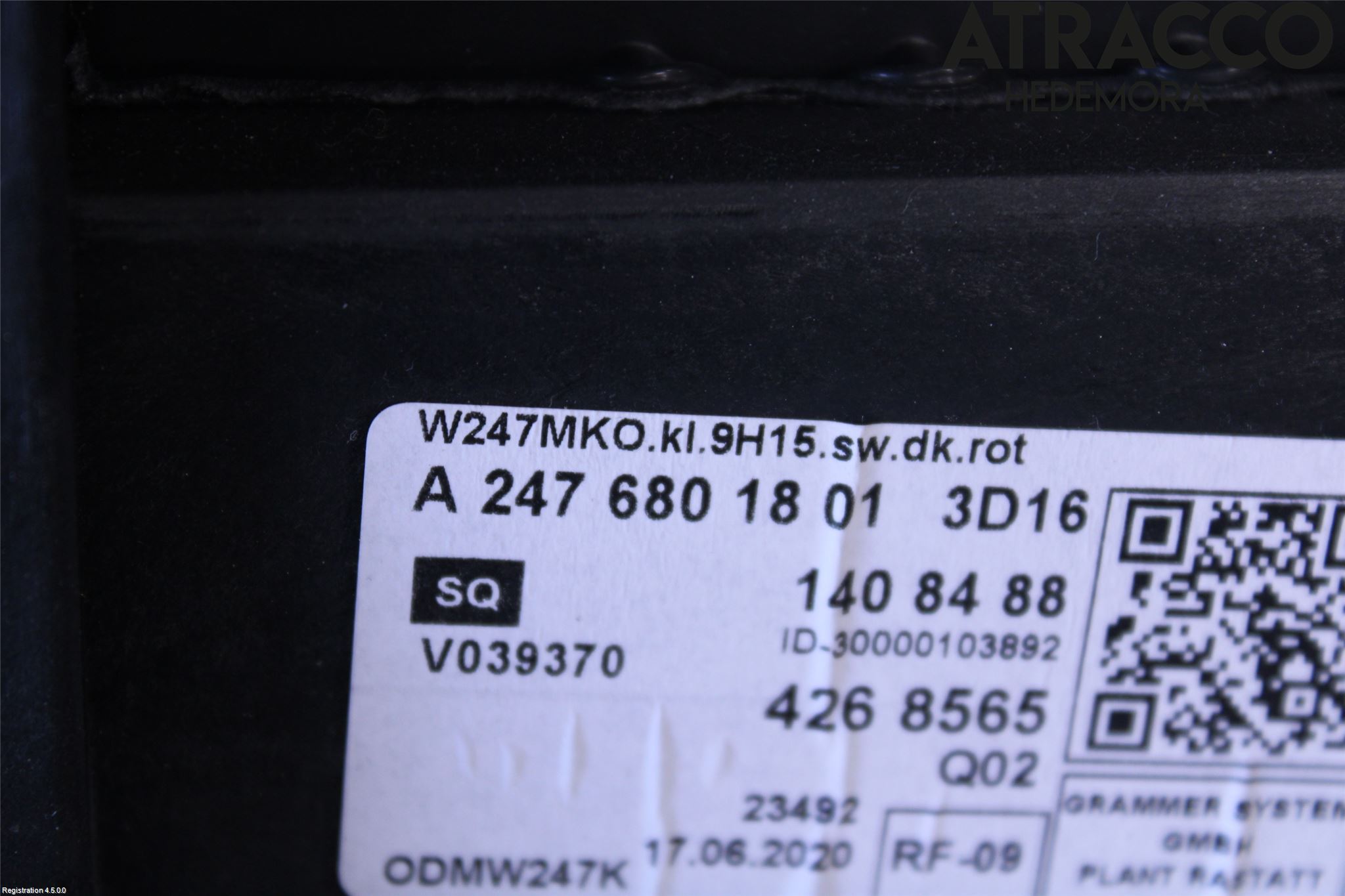 Mercedes-Benz MB GLA-KLASS (H247) 20- Innr Konsoll-Lomme