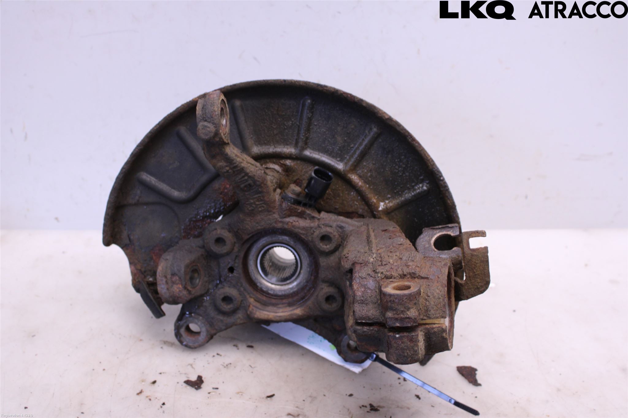 Volkswagen VW CADDY 16-20 Spindel Vf