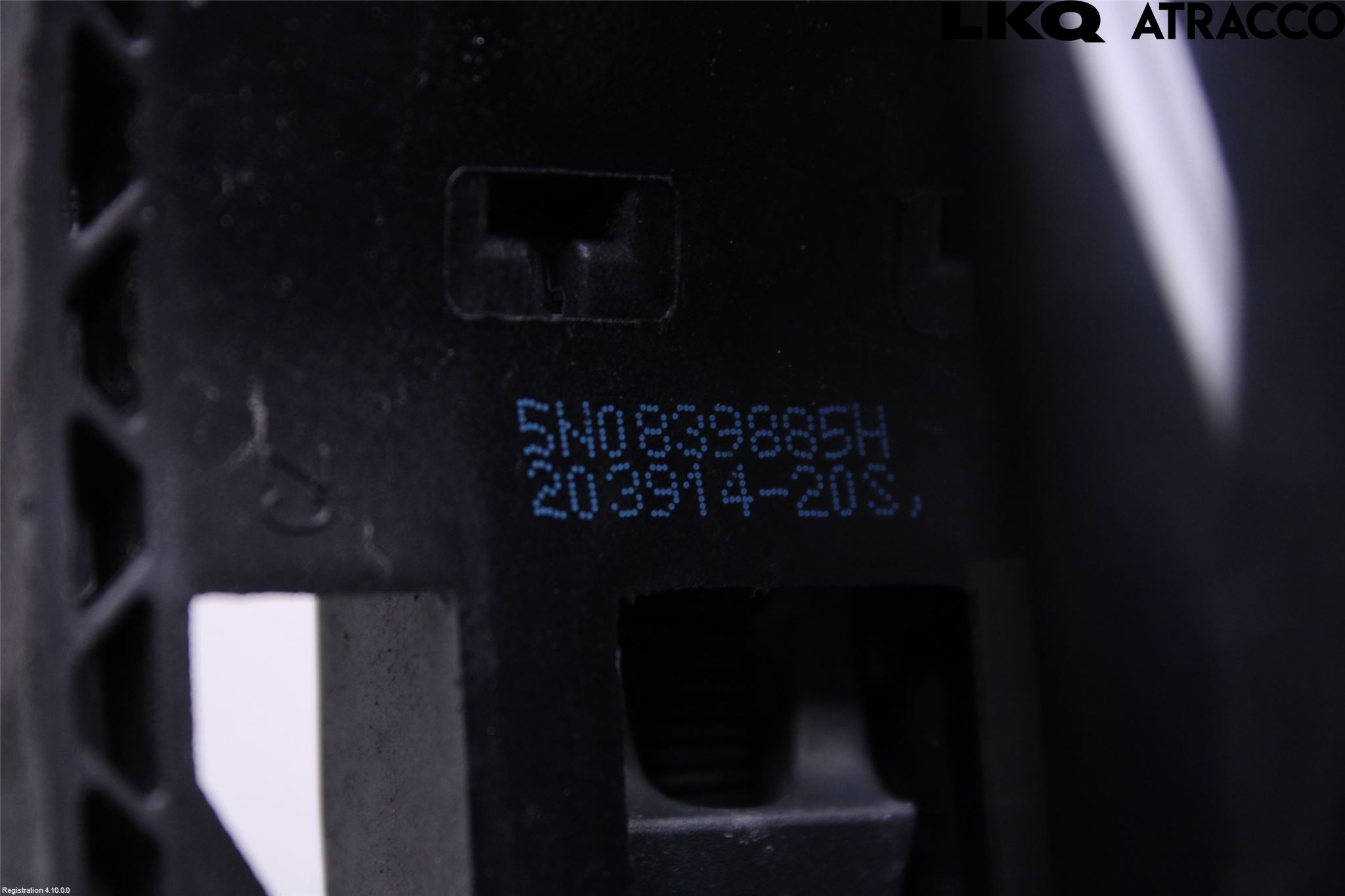 Volkswagen VW POLO 10-17 Dørhandtak Ytre Venstre