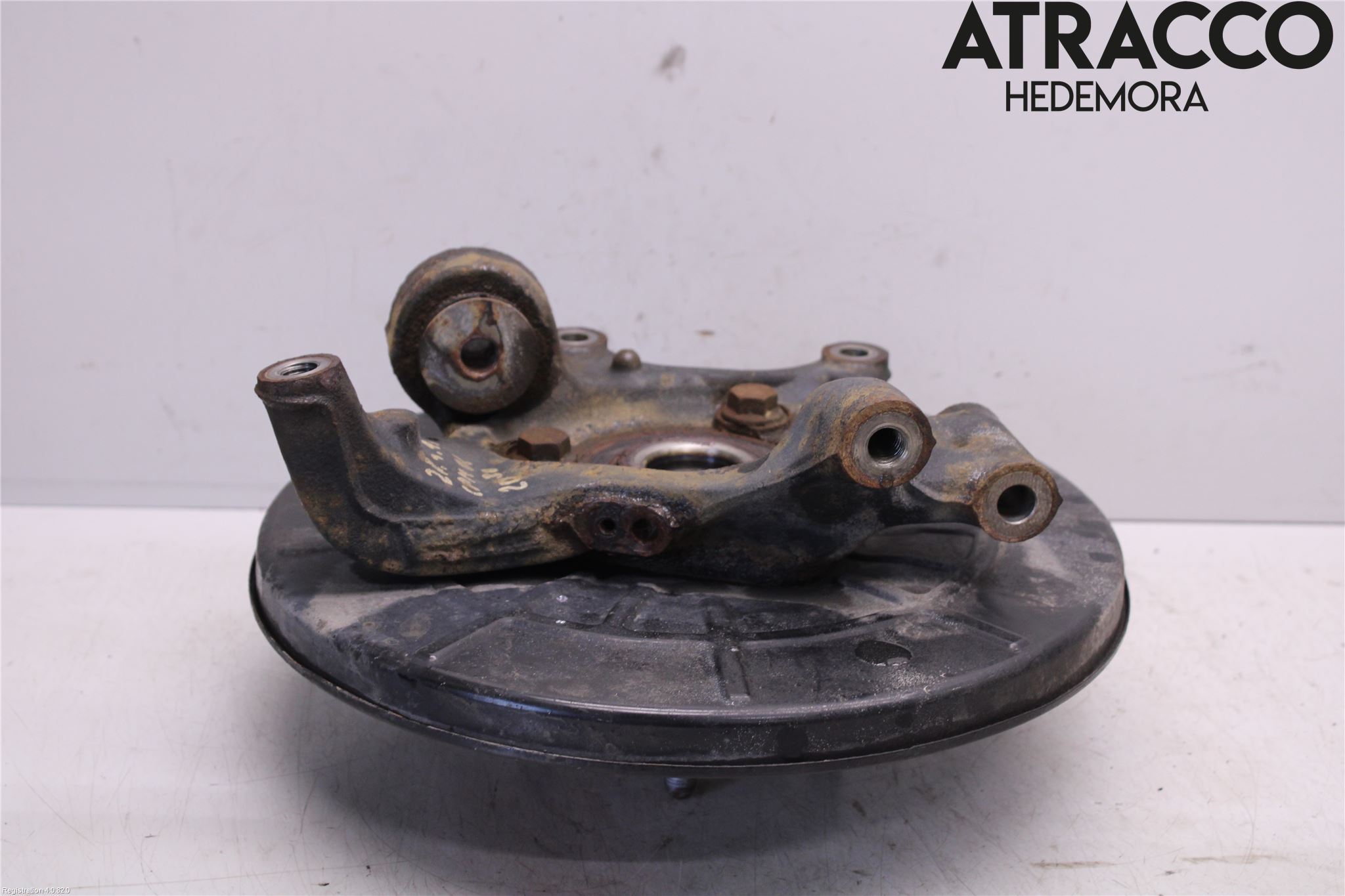 Opel INSIGNIA 09-16 Spindel Vb