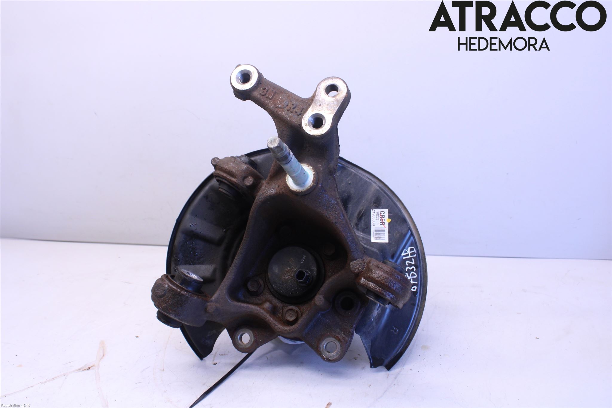 Toyota CAMRY 19-24 Spindel Hb