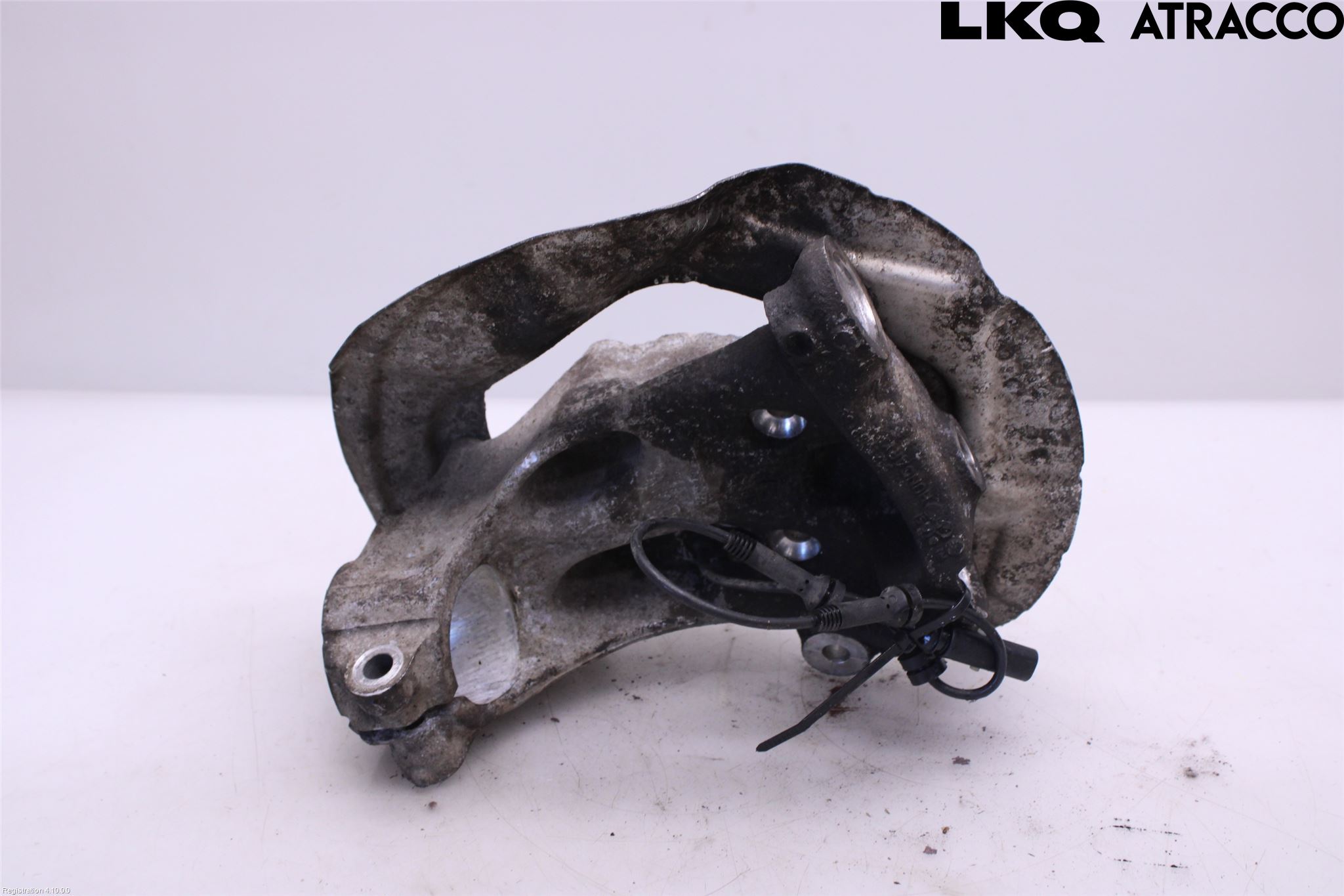 BMW 1 F20/F21 11-19 Spindel Vf