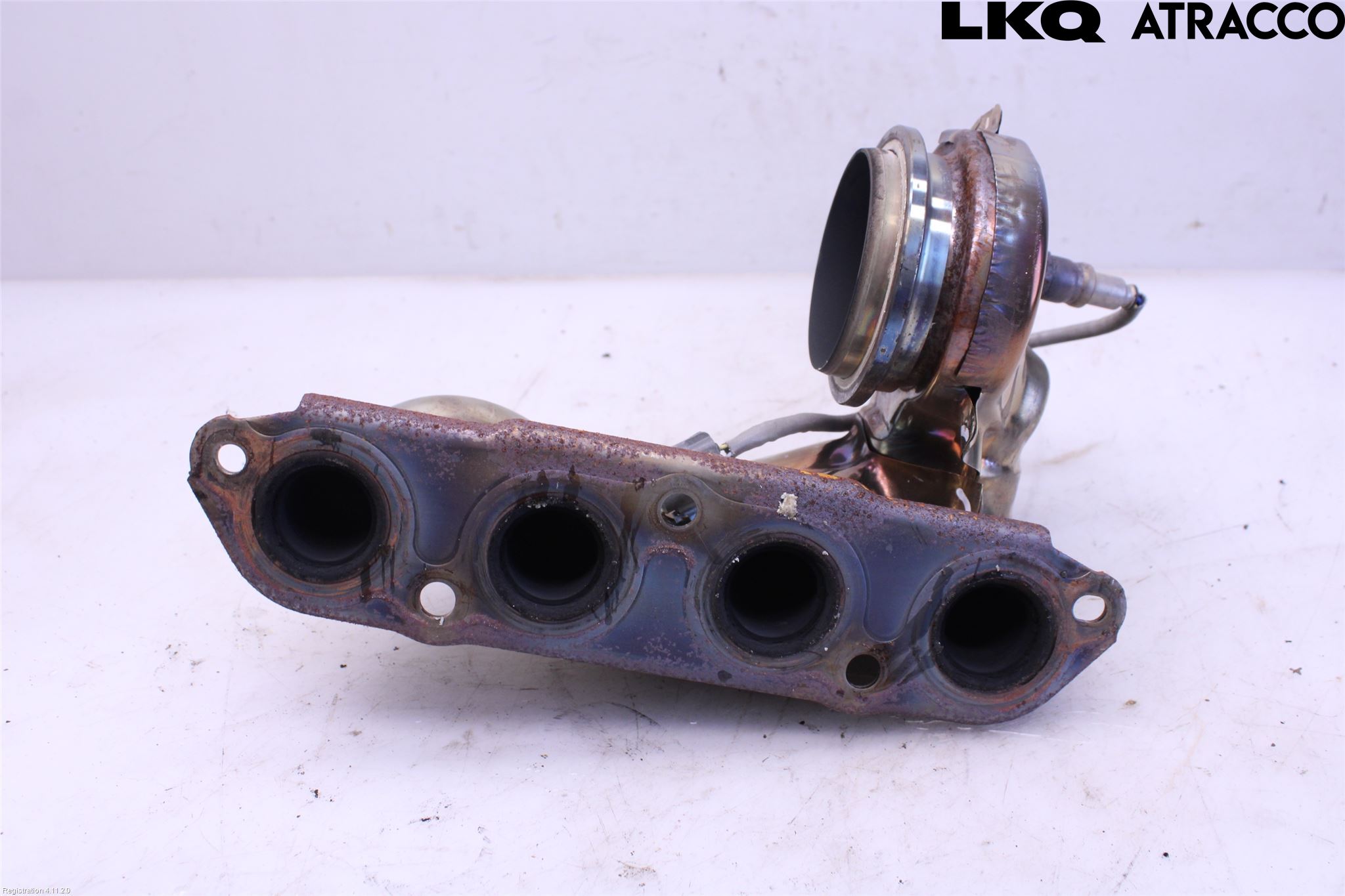 Mazda CX-30 20- Eksosmanifold