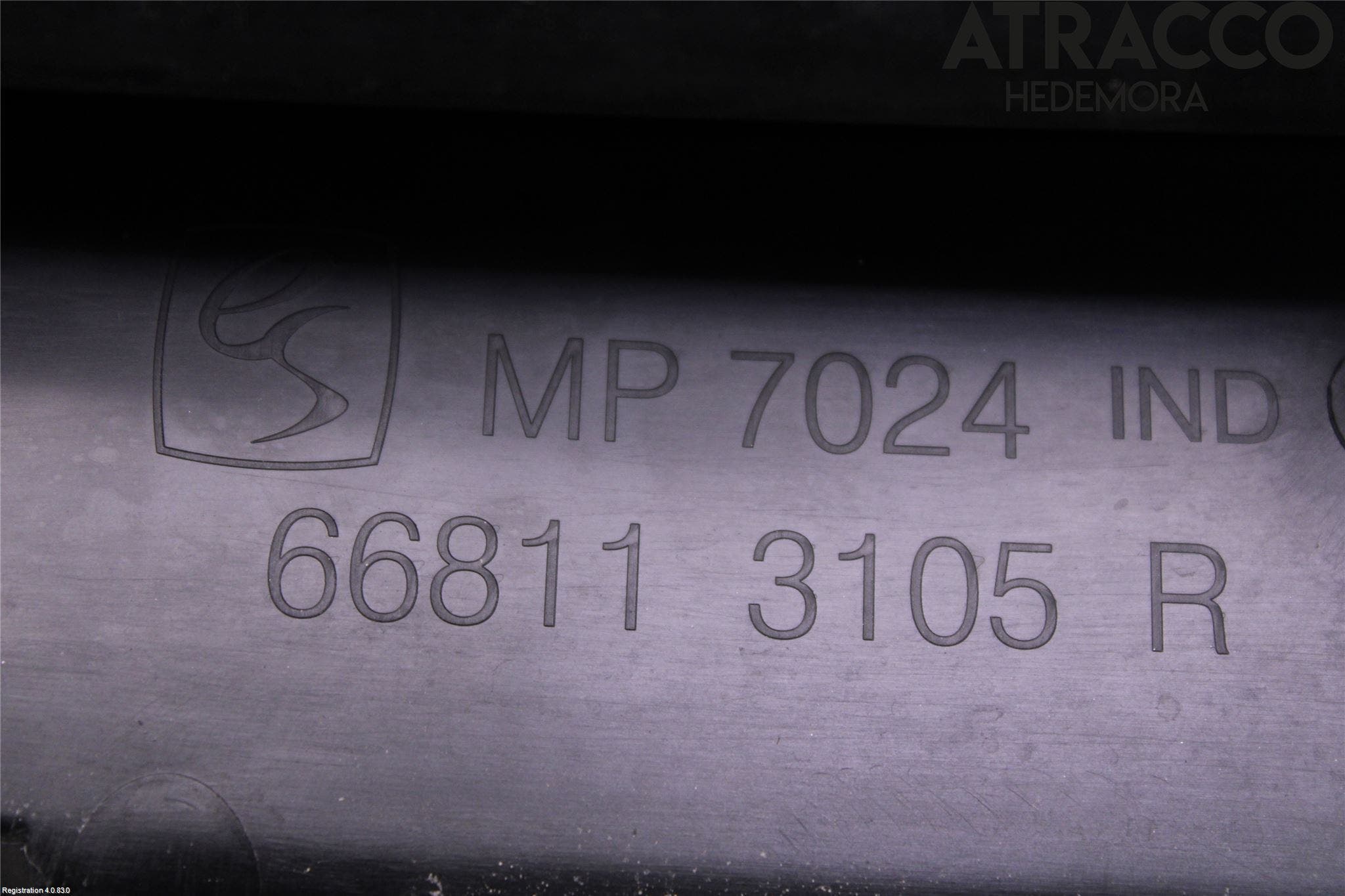 Dacia SANDERO/STEPWAY 13-20 Visker Deksel-Grill-Under Frr