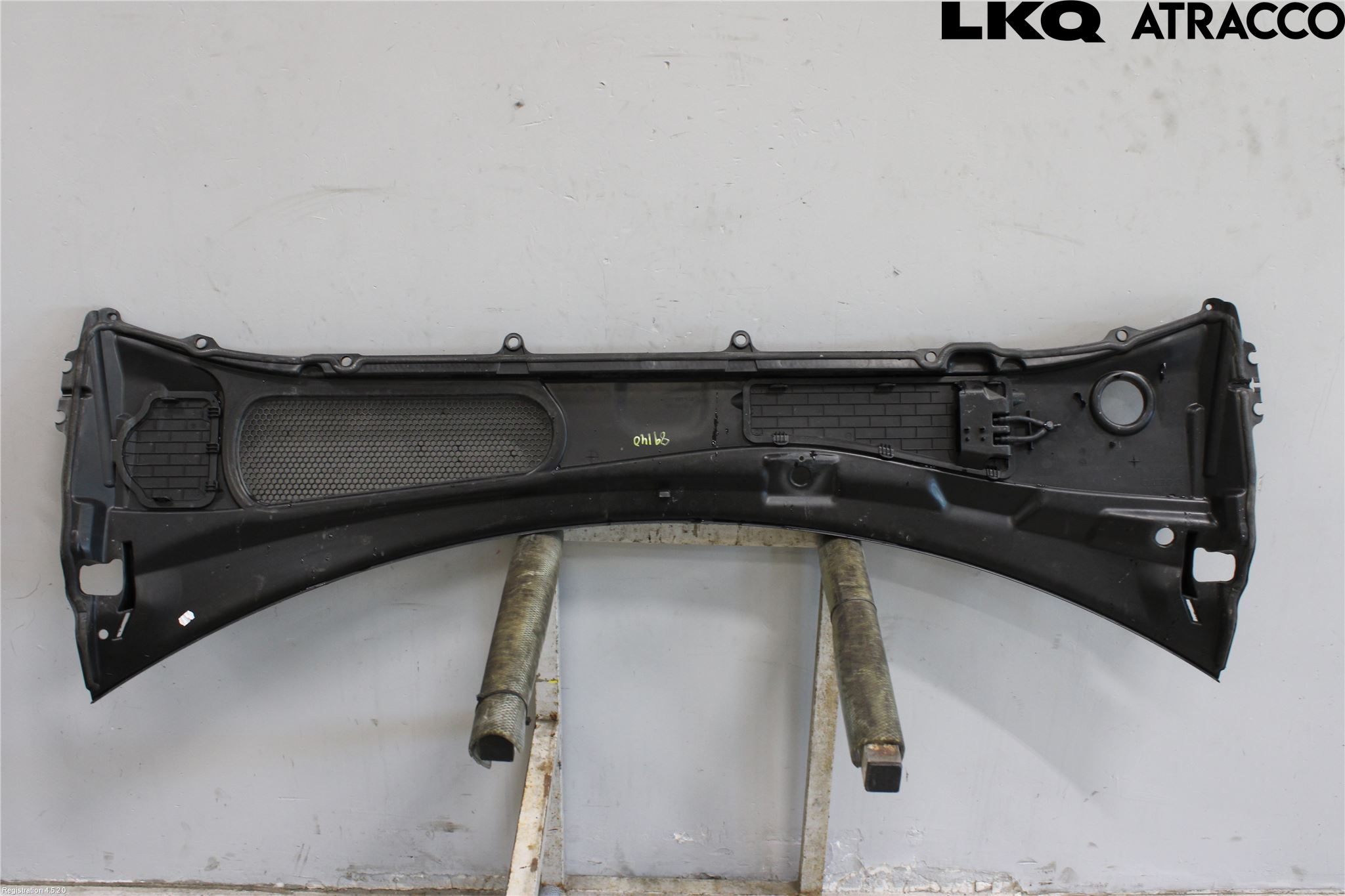 Volvo V60 CROSS COUNTRY 19- Visker Deksel-Grill-Under Frr