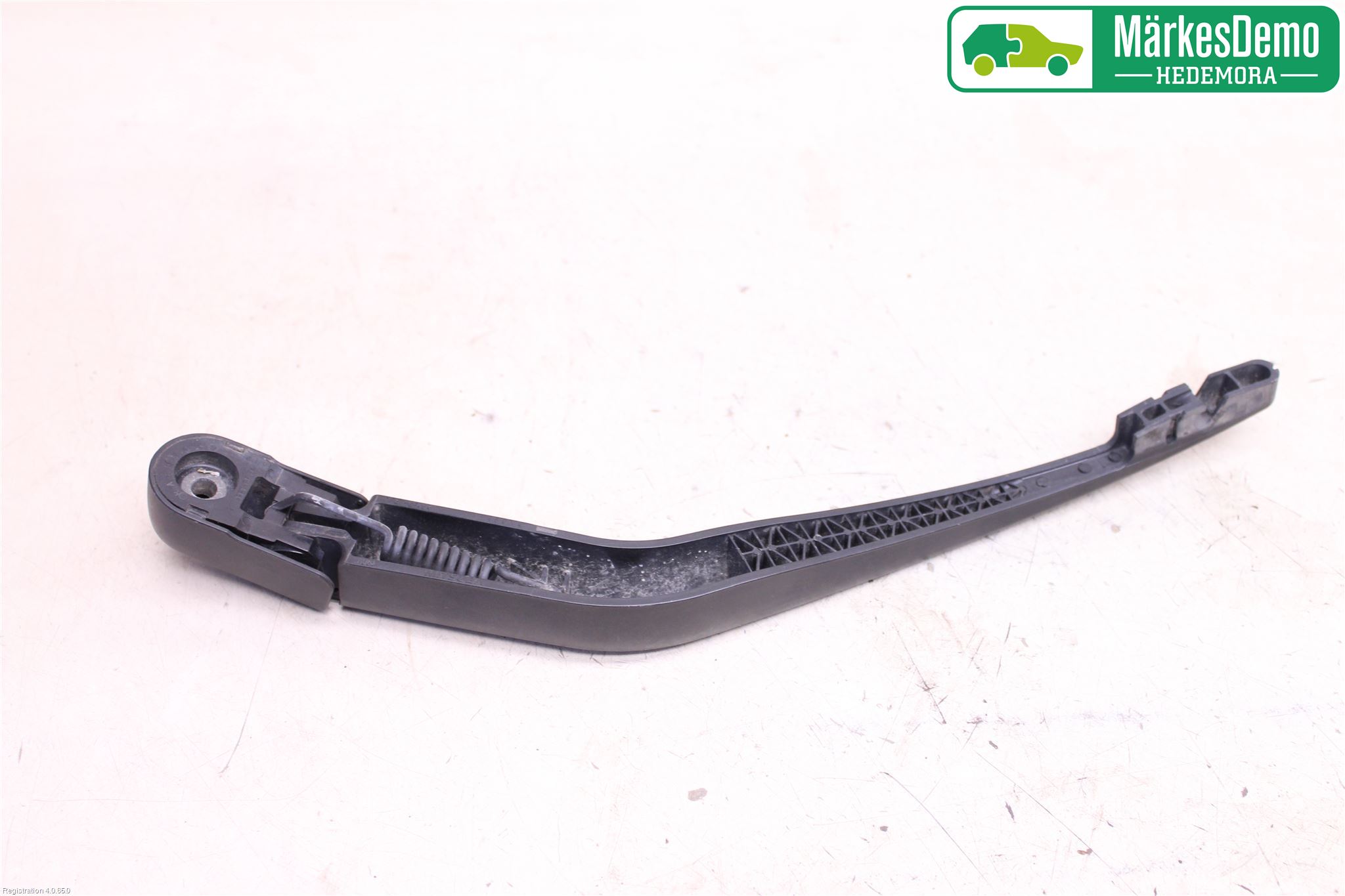 Nissan NOTE E12 14-20 Viskerarm Bakrute