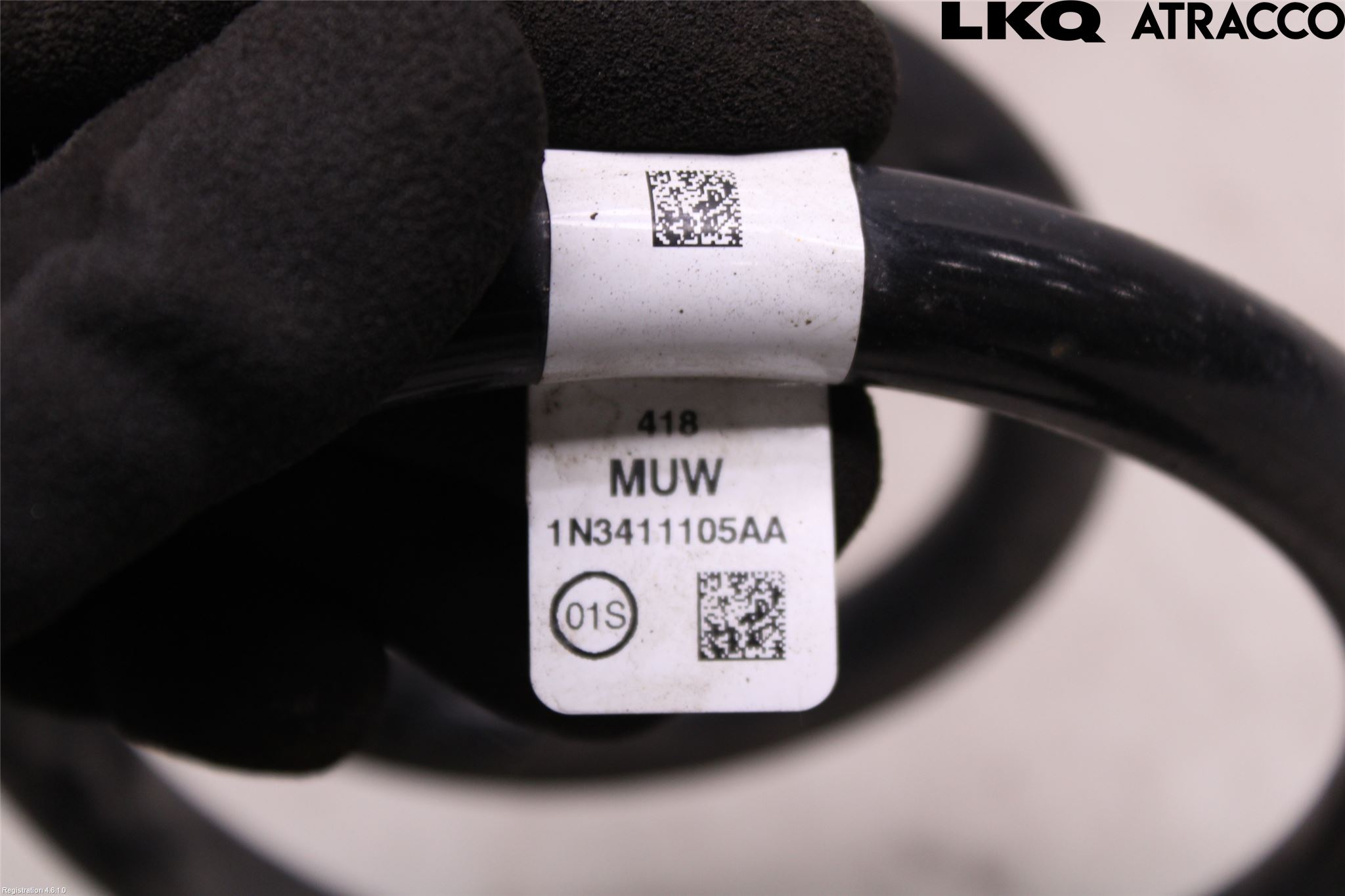 Volkswagen VW ID BUZZ/CARGO 22- Fjær Foran