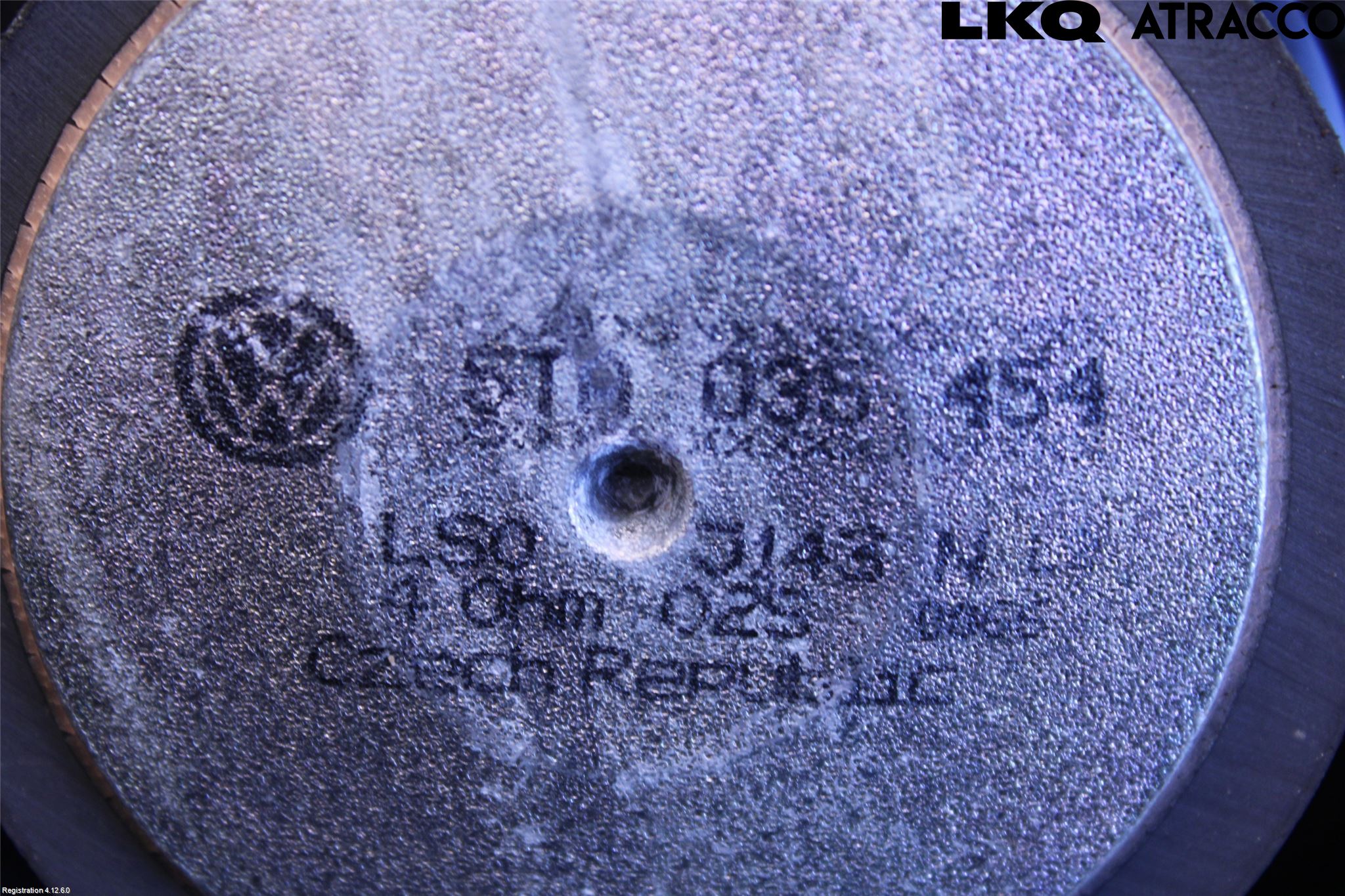 Volkswagen VW TOURAN 16- Innr Høyttaler