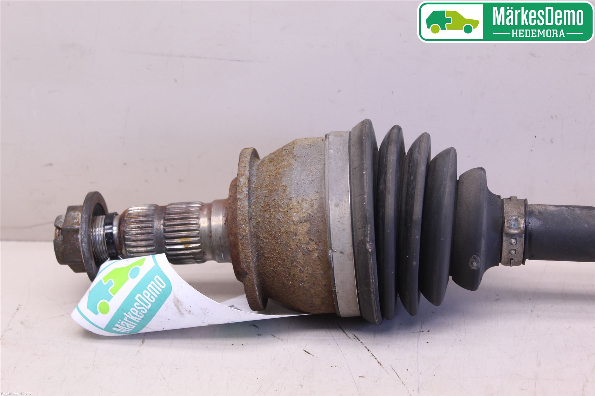 Opel ASTRA J 10-15 Drivaksel Foran Kompl Venstre