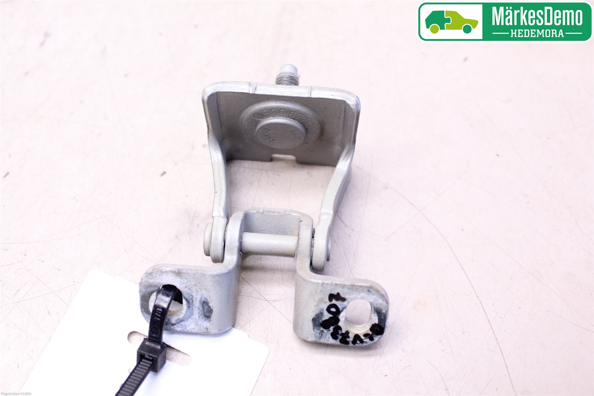 Volkswagen VW GOLF / E-GOLF VII 13-20 Bakluke Hengsel Venstre