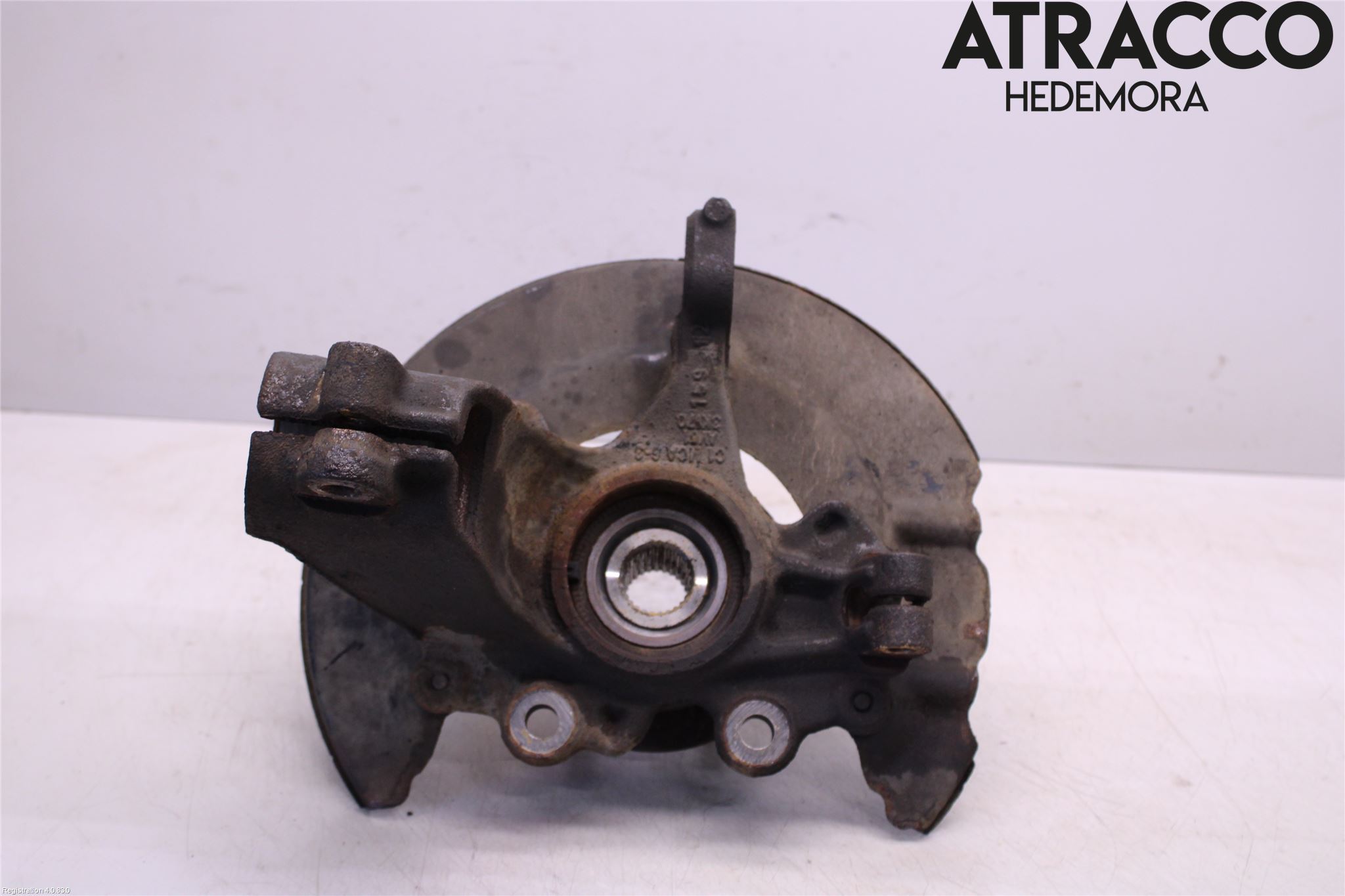 Ford FOCUS 11-14 Spindel Hf