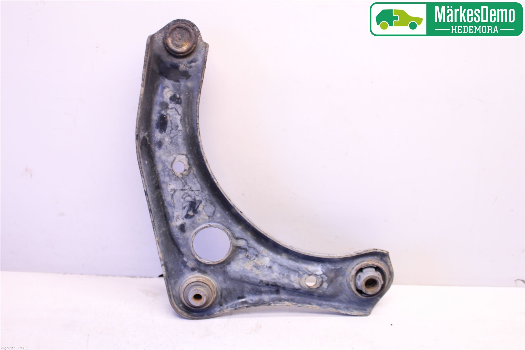 Nissan NOTE E12 14-20 Bærearm Foran Venstre Nedre