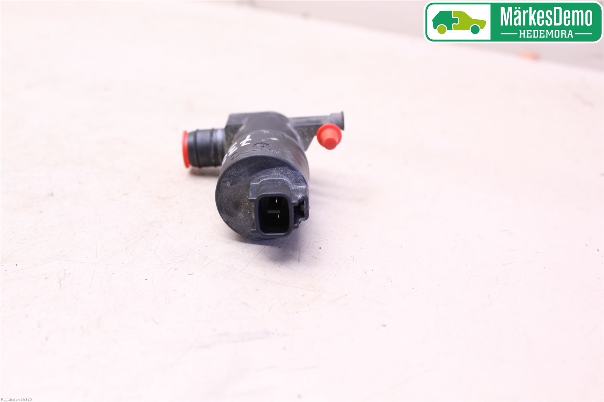 Toyota VERSO 09-18 Spylerpumpe Bakluke