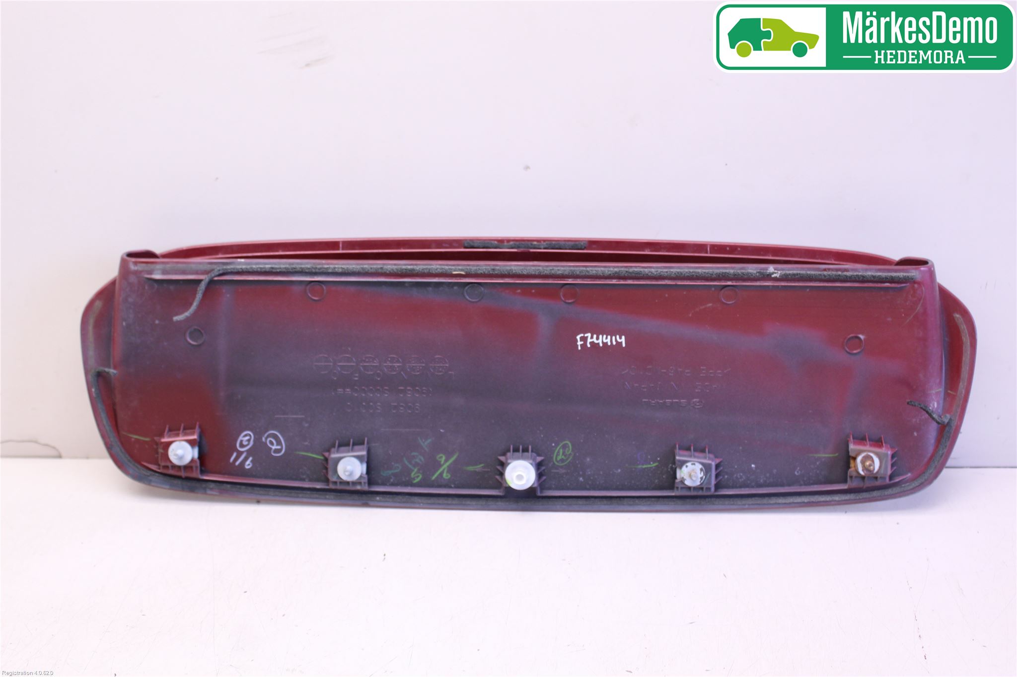 Subaru LEGACY 10-14 Panser Luftinntak Oppå