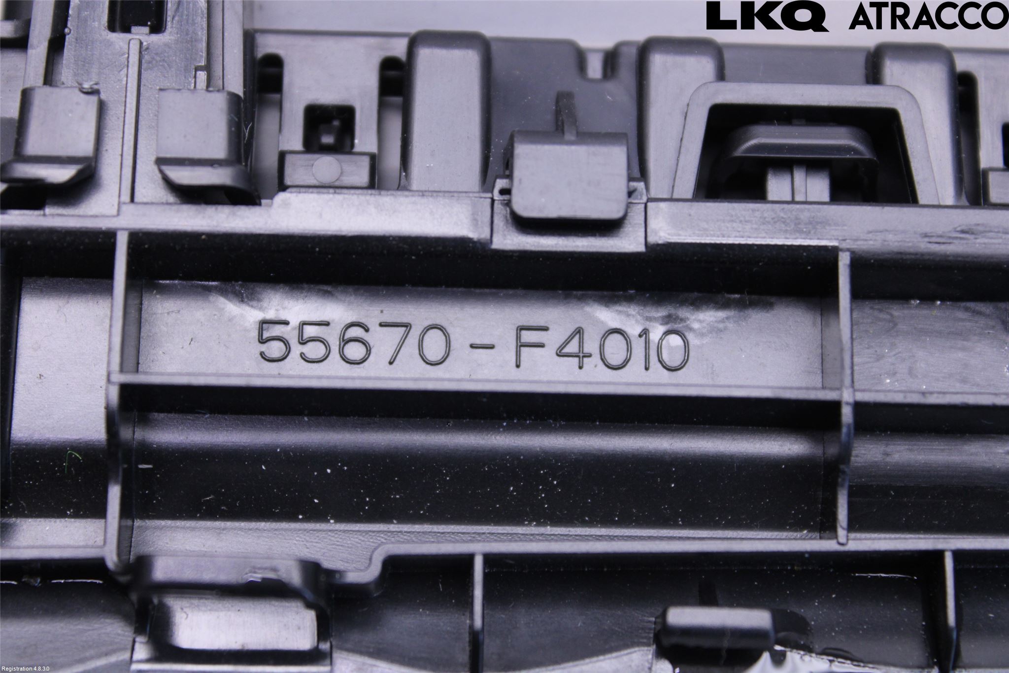 Toyota C-HR 16-23 Dashbord Kanal - Dyse