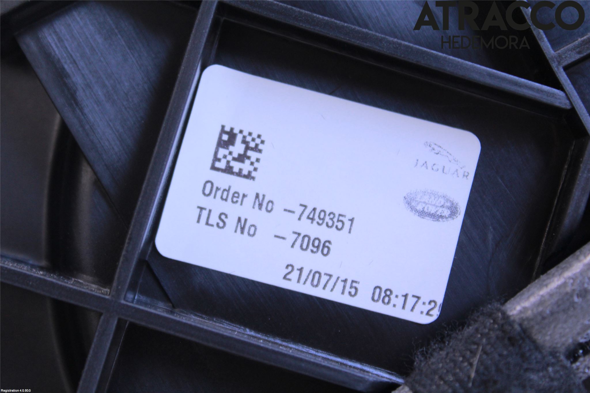Jaguar XE (X760) 15-24 Innr Konsoll-Lomme