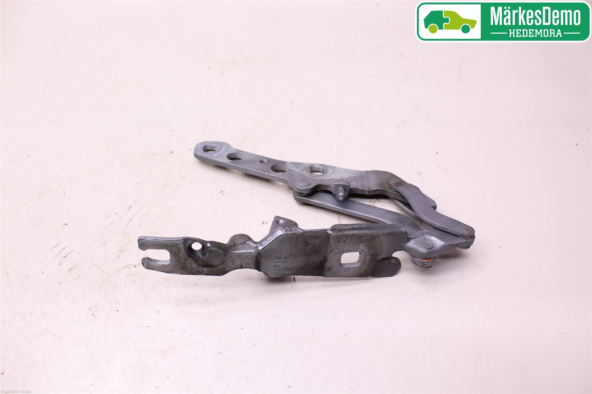 BMW X3 E83     03-10 Panser Hengsel - Hengsler