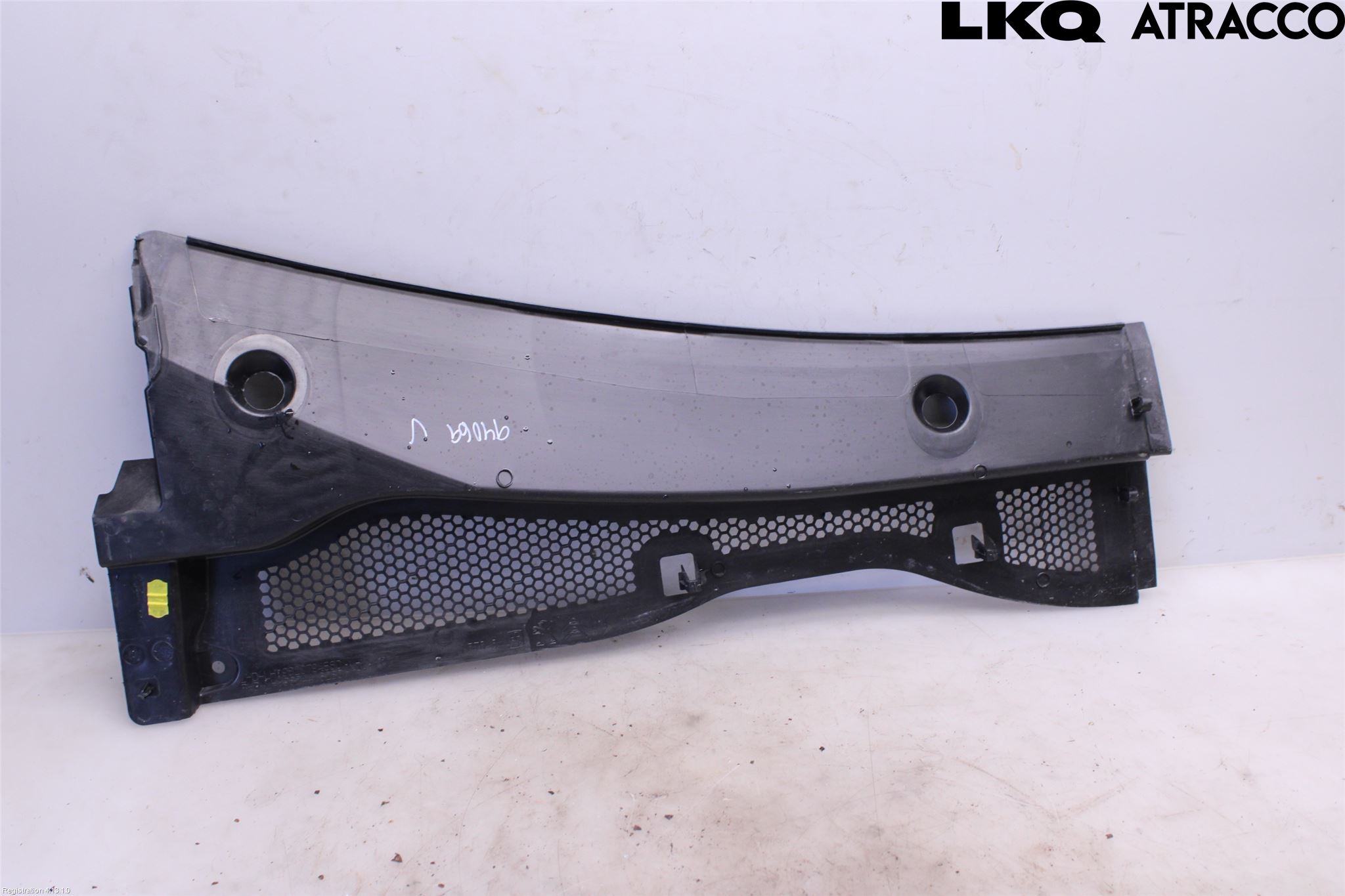 Peugeot 2008/E-2008 20- Visker Deksel-Grill-Under Frr