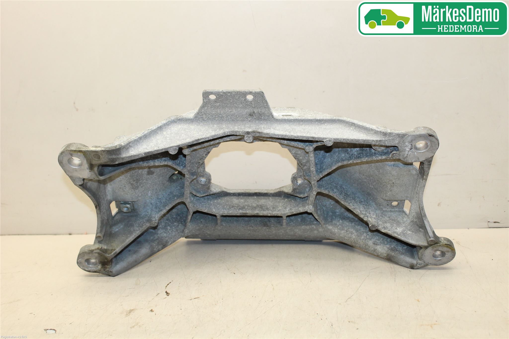 Audi A6/S6 4G 11-18 Gearkasse Bjelke - Travers