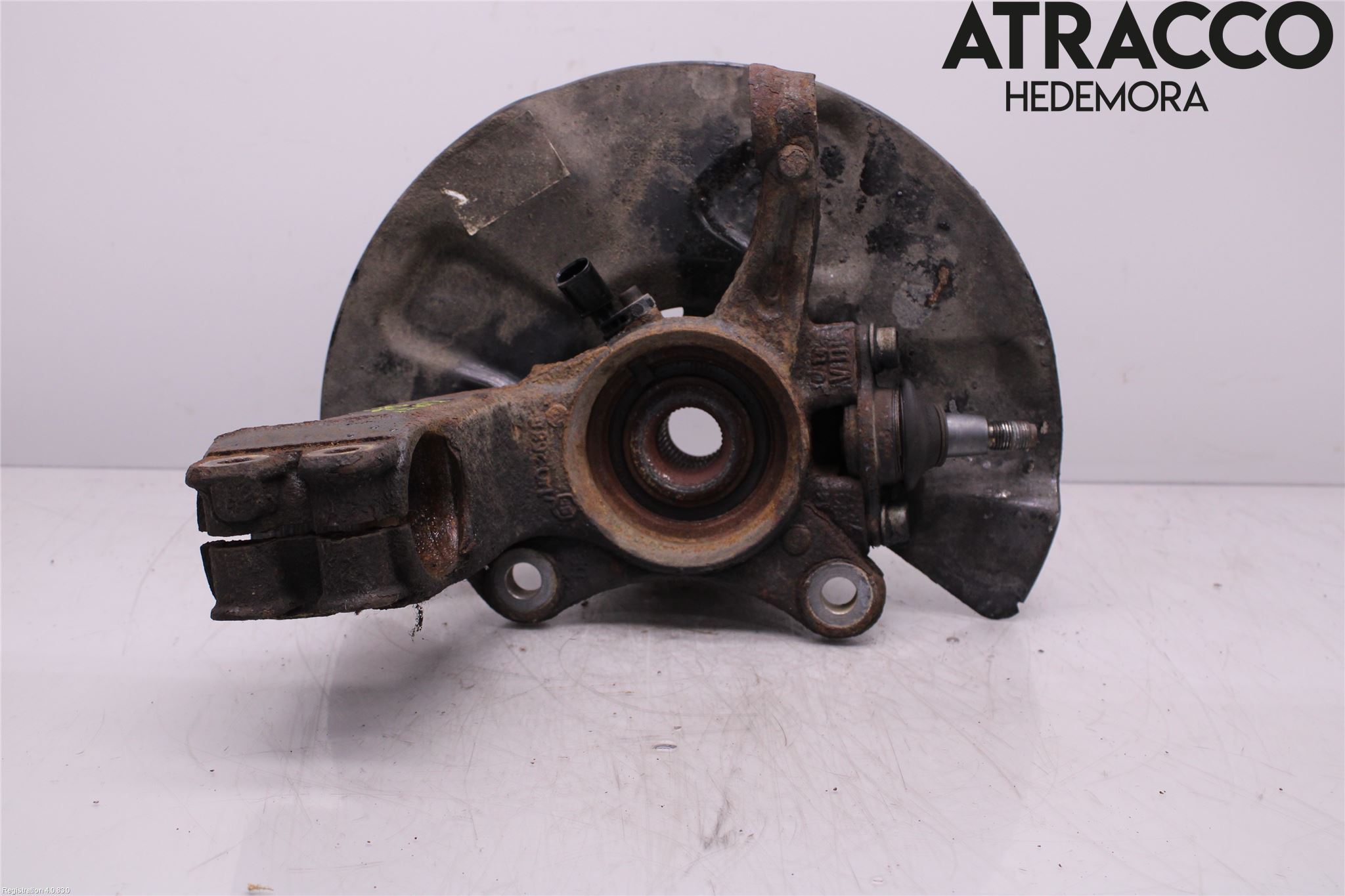 Volkswagen VW TRANSP/CARAVELLE (T5) 04-15 Spindel Hf