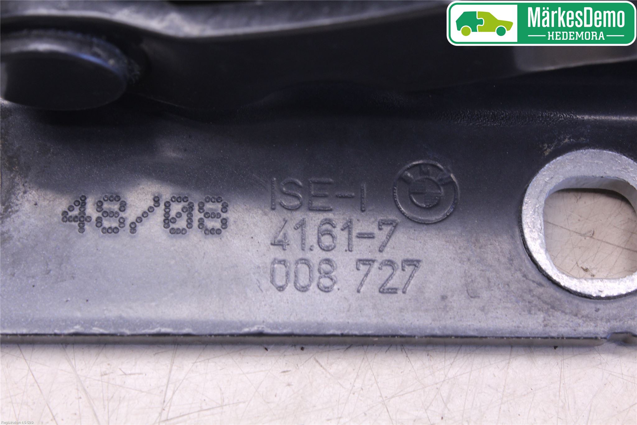 BMW 5 E60/61 Sed/Tou 02-10 Panser Hengsel - Hengsler