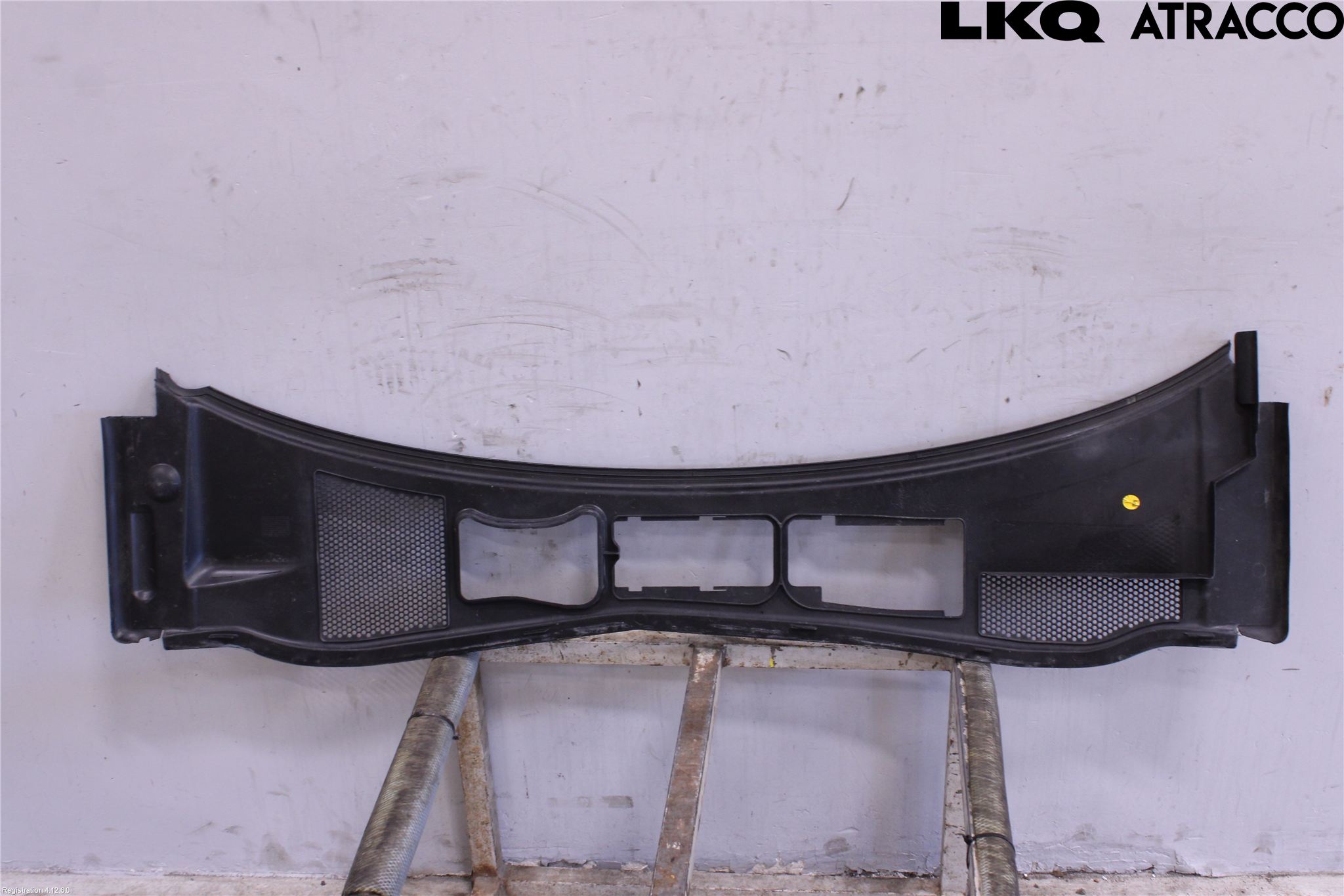 Volkswagen VW PASSAT 01-05 Visker Deksel-Grill-Under Frr