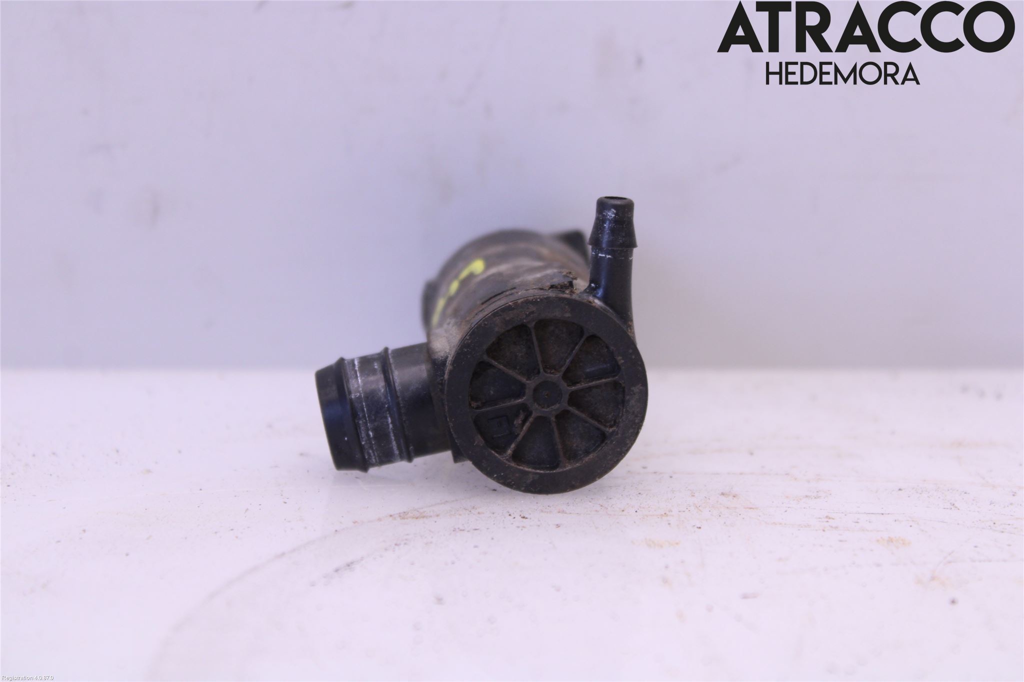 Mitsubishi OUTLANDER 01-07 Spylerpumpe Frontrute
