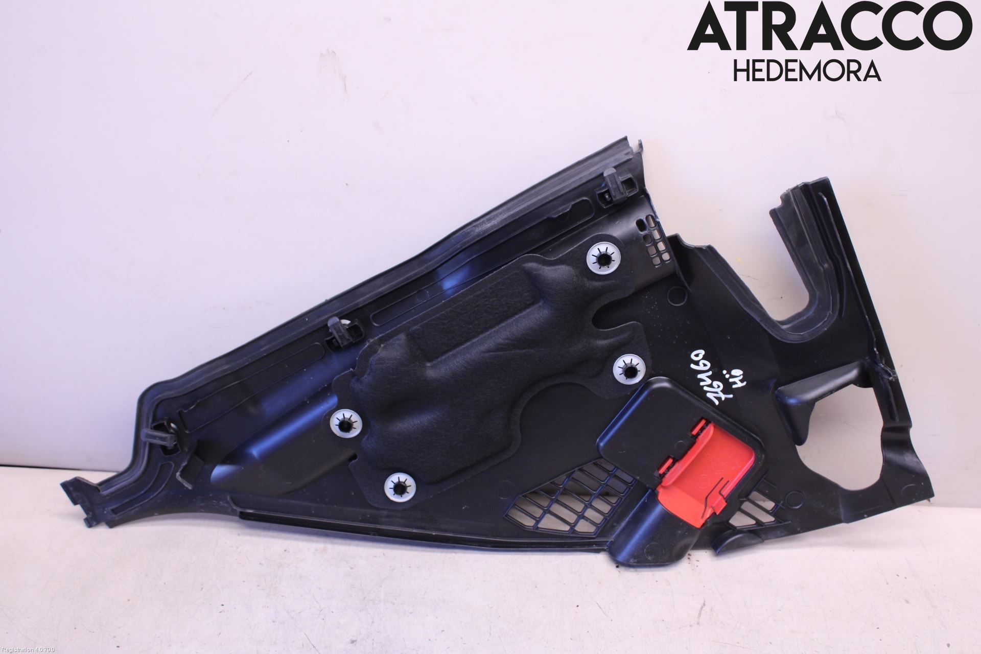 BMW 3 F30/F31/F80 12-19 Visker Deksel-Grill-Under Frr