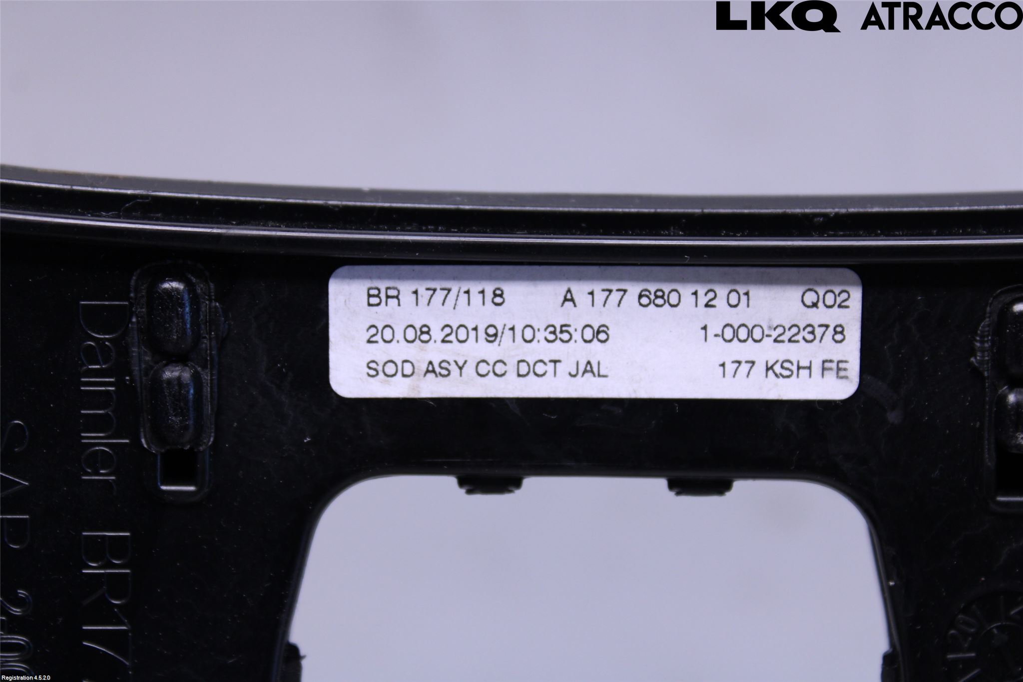 Mercedes-Benz MB CLA-KLASS (C118/X118) 19- Instrumentkonsoll Midt