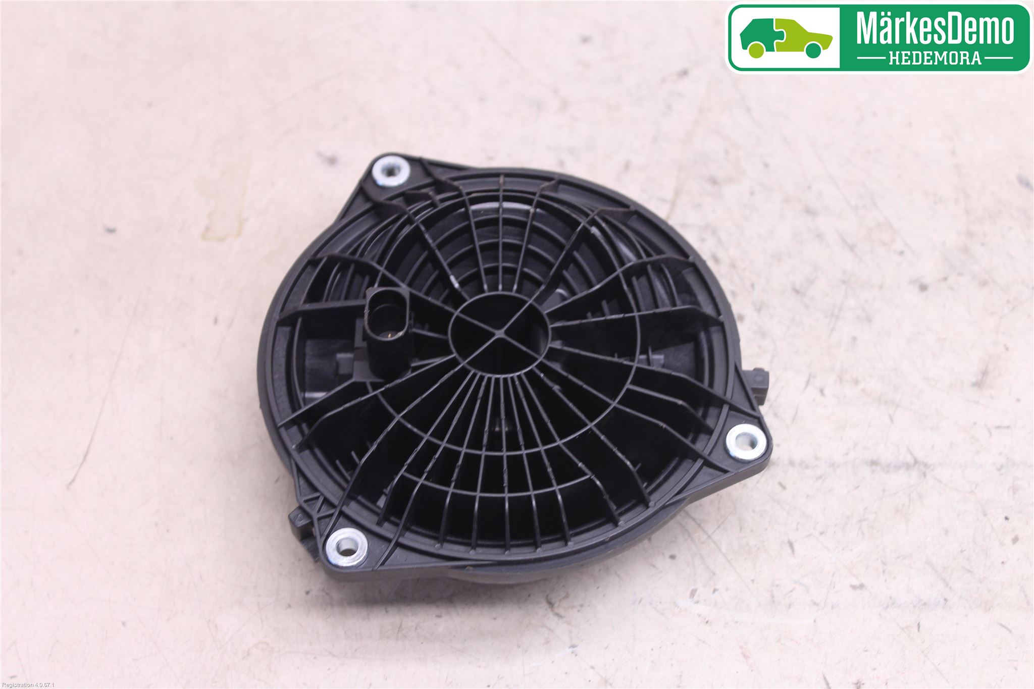 Volkswagen VW POLO 10-17 Bakluke Handtak Ytre