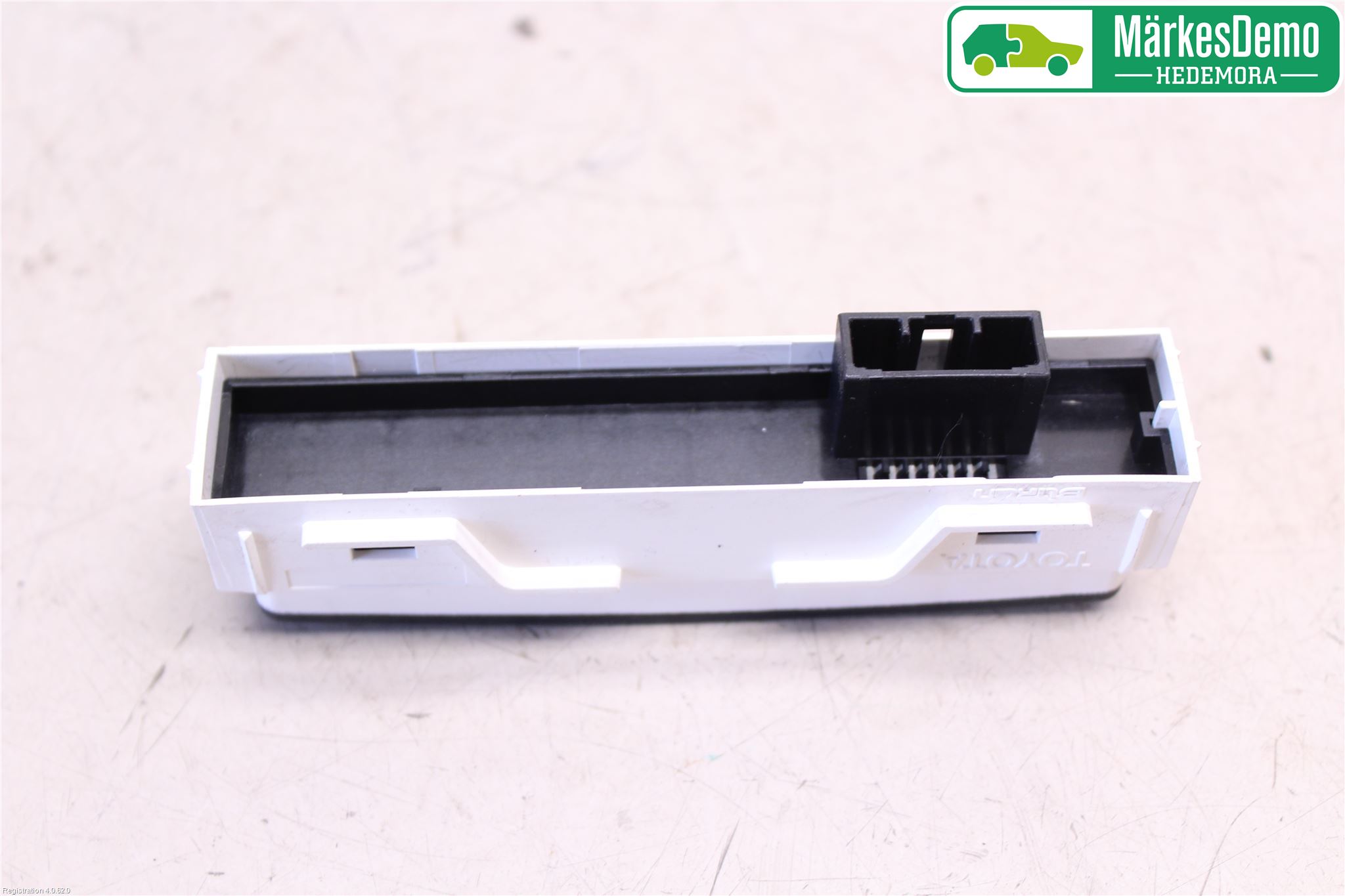 Toyota AVENSIS 09-15 Instr Varselys - Display