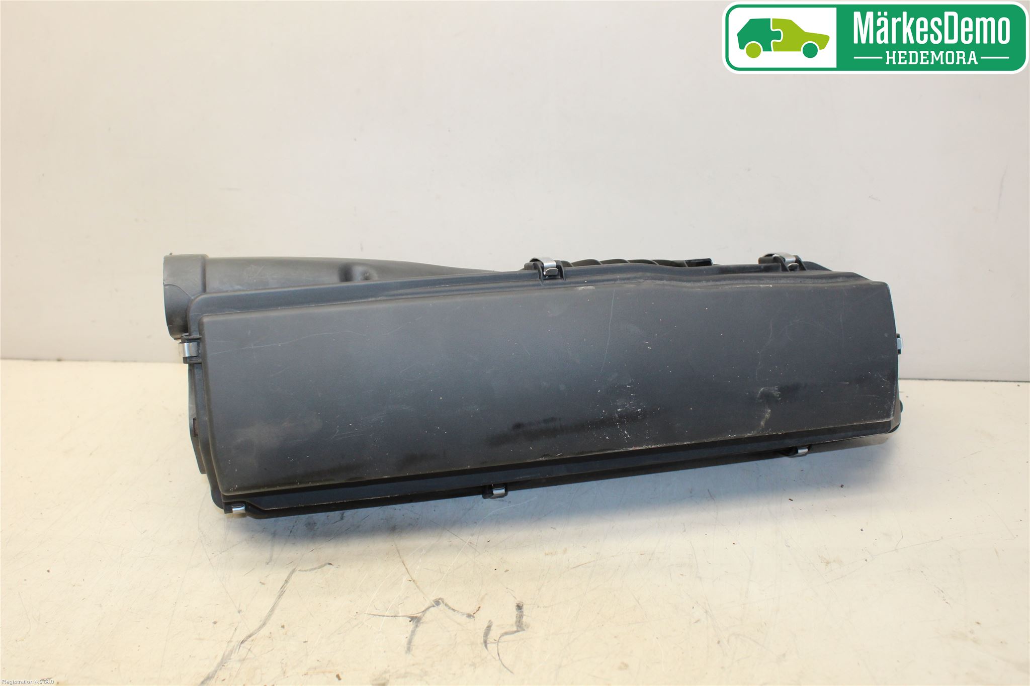 Mercedes-Benz MB E-KLASS (W211) 02-09 Luftfilter Boks
