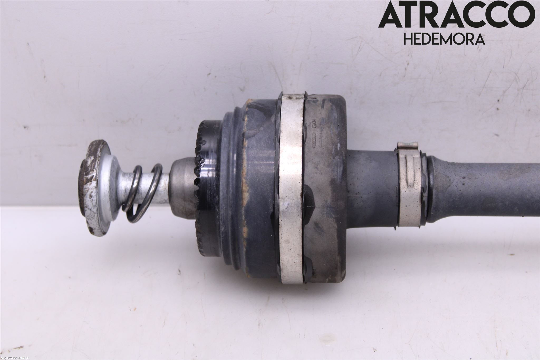 BMW 5 G30/G31/F90 17-23 Drivaksel Bak Kompl Høyre