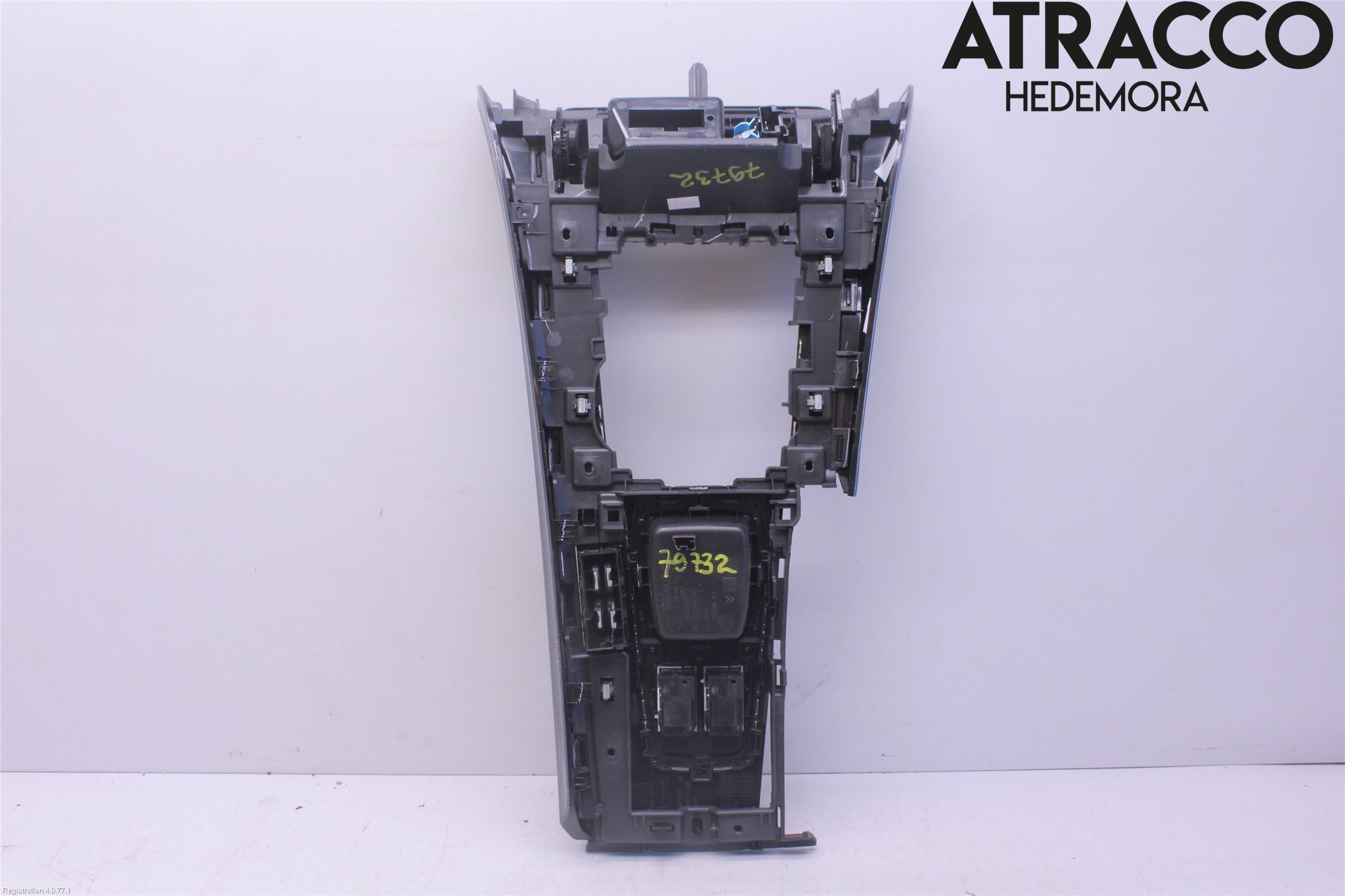 Peugeot 508 11-18 Instrumentkonsoll Midt