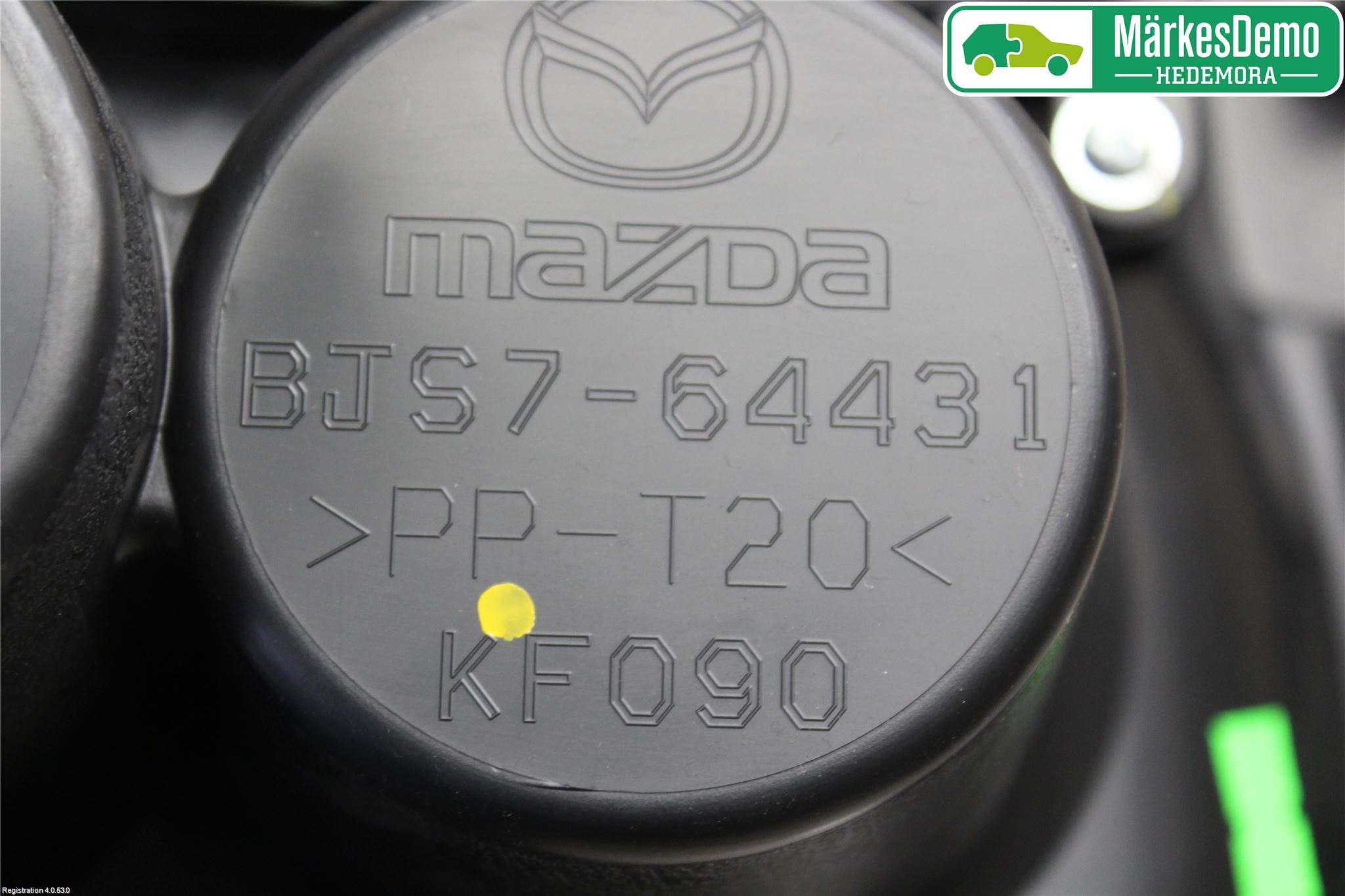 Mazda 3 III 14-19 Innr Koppholder