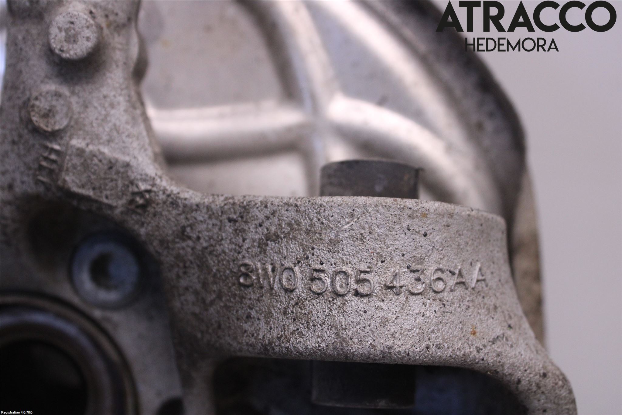 Audi A4/S4 B9 16-19 Spindel Hb
